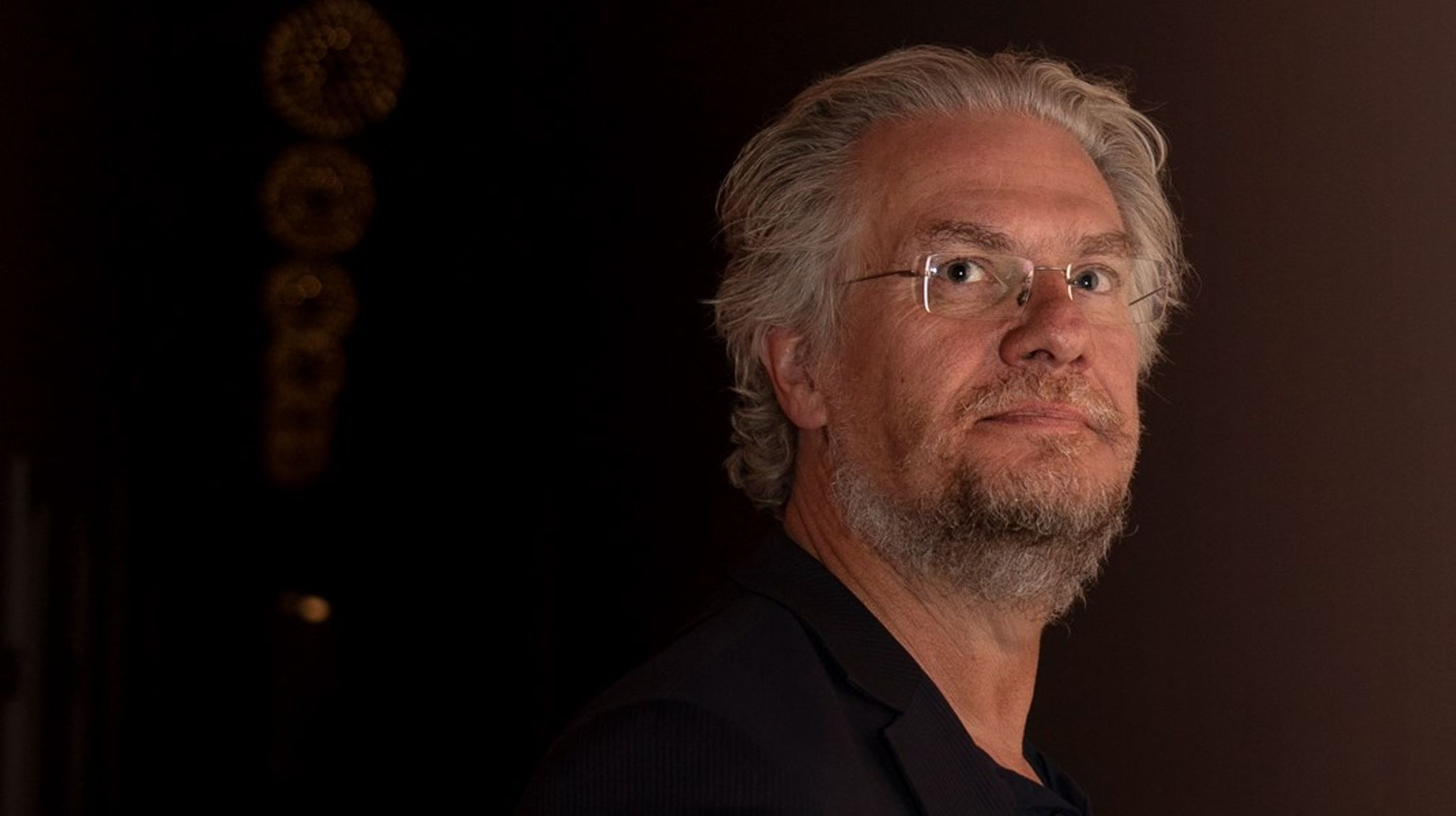 Henrik Dahl er vant til at være en markant stemme i den offentlige debat.&nbsp;Og han
er bestemt ikke bange for at blive glemt i Bruxelles:&nbsp;"Det ville det være første gang siden 1990'erne, at
medierne holdt op med at interessere sig for, hvad jeg laver."