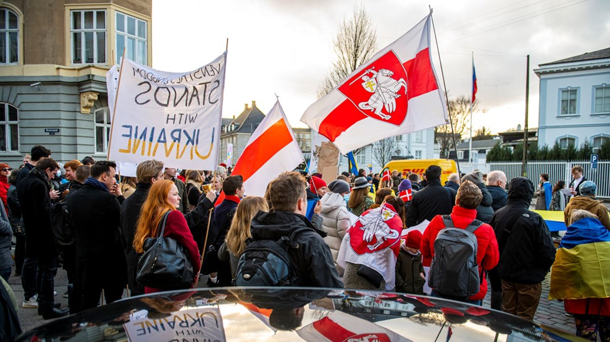 <div>Det faldende medlemstal truer repræsentativiteten i vores politiske system. Udviklingen blandt politiske partier på tværs af observans bekymrer så meget, at der diskuteres tværpolitisk samarbejde på Christiansborg for at løse problemet, skriver&nbsp;Christian
Sophus Ehlers.<br></div>