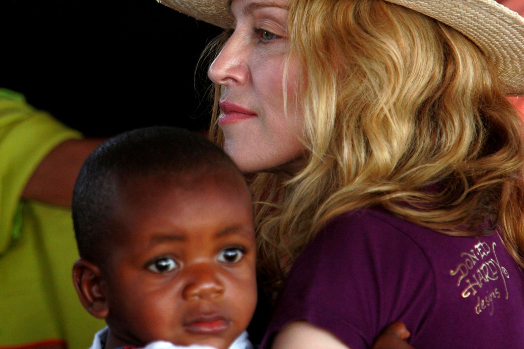 Da popsangerinden Madonna tilbage i 2009 fik afslag på at adoptere endnu et barn fra Malawi, var det med henvisning til frygten for, at international adoption kunne føre til menneskehandel. Samme frygt er en del af begrundelsen for, at socialminister Pernille Rosenkrantz-Theil onsdag satte stop for al international adoption til Danmark. Indtil da har al adoption i Danmark været varetaget alene af skiftende ngo'er, til sidst kun en enkelt organisation. 