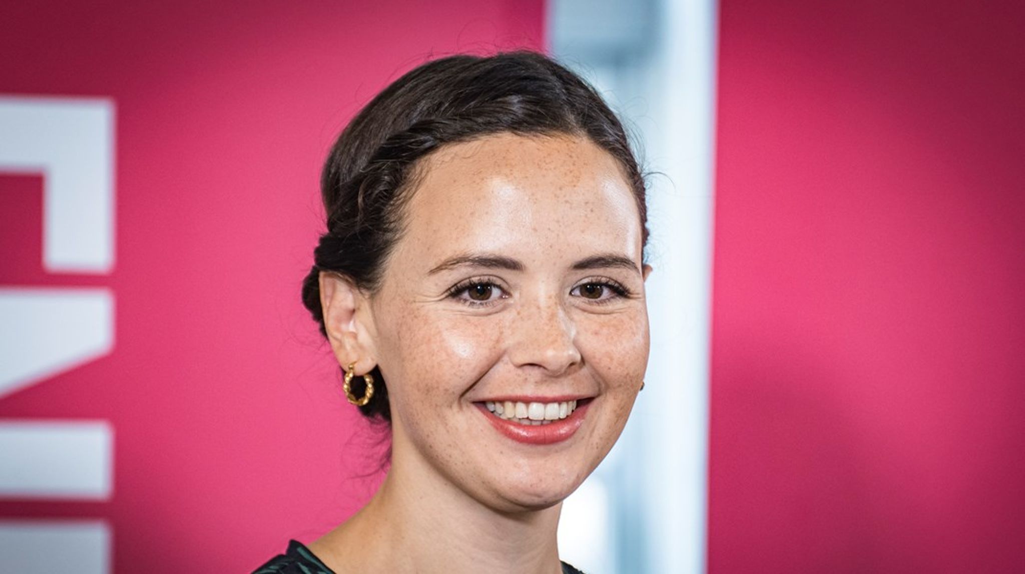 Til det kommende EU-valg i juni vil folketingsmedlem for Enhedslisten Victoria Velasquez være at finde som nummer ti på partiets kandidatliste.