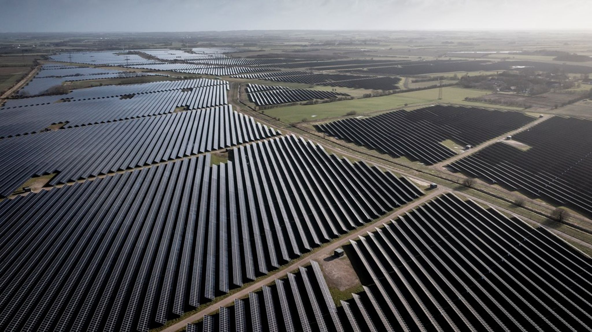 Solcelleparken ved Hjolderup vest for Aabenraa kan producere 300 MW. 