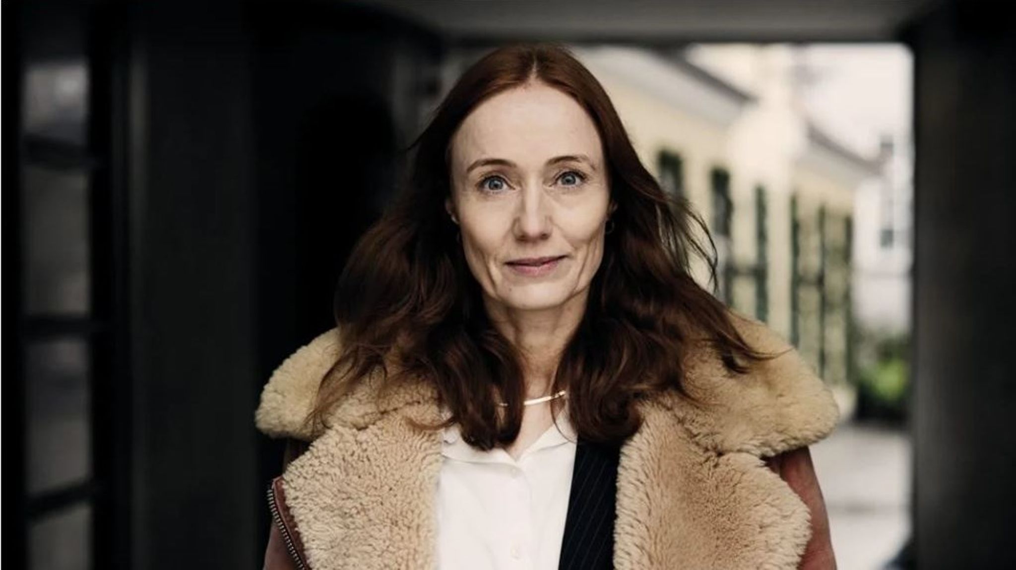 Vi står foran det nye store digitale kapitel med kunstig intelligens, ChatGPT og Metaverset, siger Camilla Mehlsen. Hun advarer kraftigt imod en ukritisk tilgang til den digitale verden, hvor børnene bliver de første forsøgskaniner.&nbsp;