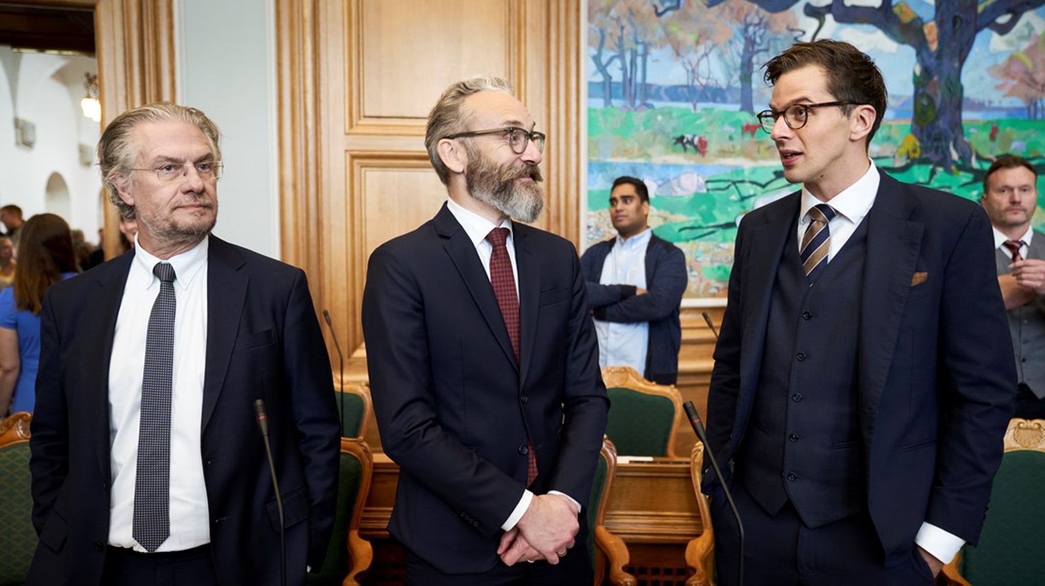 Pressen bør holde op med bare at dække, hvad LA's frontfigurer siger, og forholde sig kritisk til, hvad LA og partiets øvrige mandater&nbsp;rent faktisk mener, skriver David Trads.&nbsp;