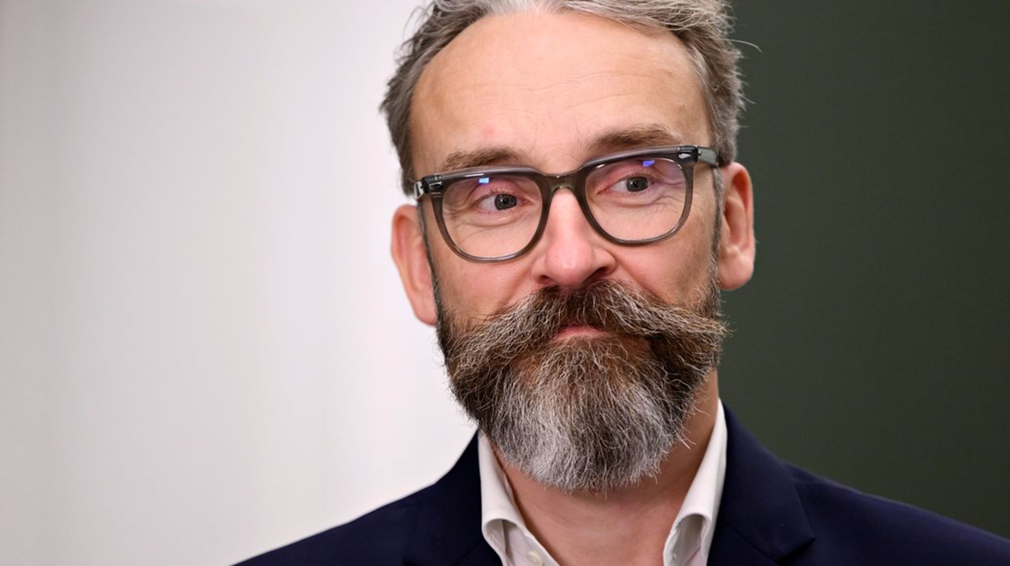 Det
ville klæde Ole Birk Olesen og resten af Liberal Alliance at indse, at kapitalmarkedet
ikke altid kan løfte de opgaver, som vores samfund kræver, skriver Morten
Christiansen.