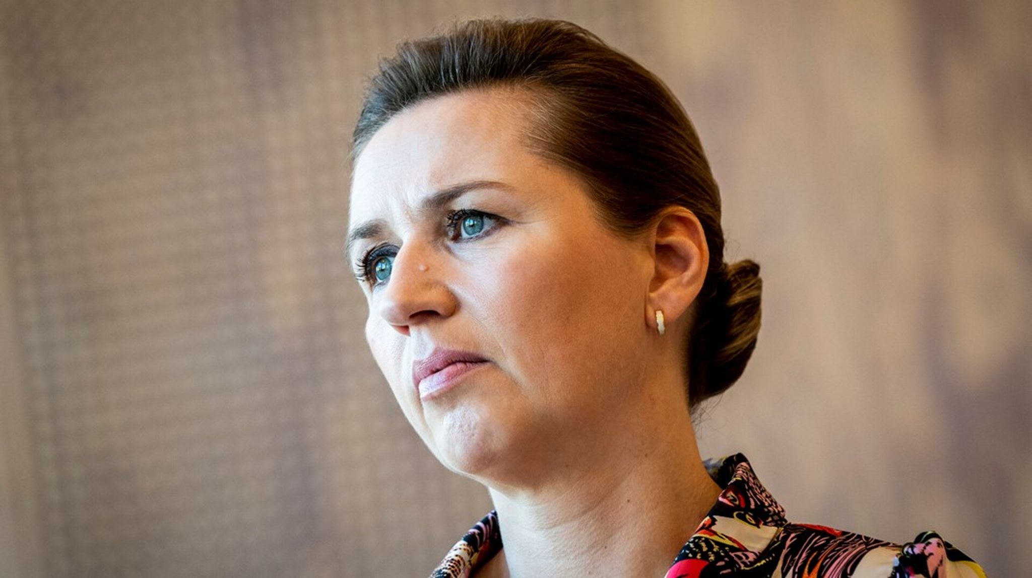 Statsminister Mette Frederiksen stempler med et opslag på Instagram ind i debatten om sagerne fra to folkeskoler i Borup og Agedrup.