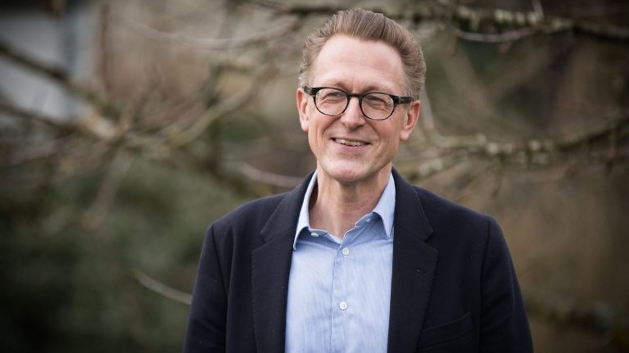 Ifølge professor i økonomistyring Per Nikolaj Bukh er KL og regeringen blevet enige om en række tiltag, som kan føre til reelle forenklinger og besparelser i kommunernes administration.<br>