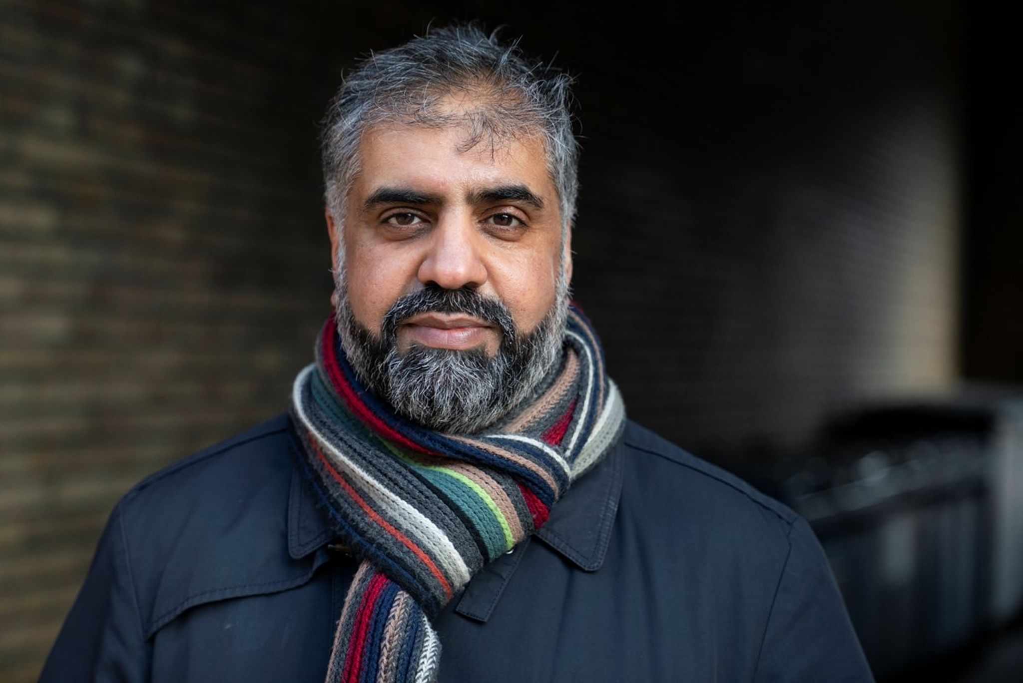 "Jeg er meget begejstret for, at de definitivt har gjort op med fastholdelse og gået videre til ledelse. Tiden er slet ikke til, at vi skal sidde og prøve at holde fast på nogen, og så bliver det en krise, at der er nogle frivillige, der går videre til noget andet," siger Asim Latif.&nbsp;