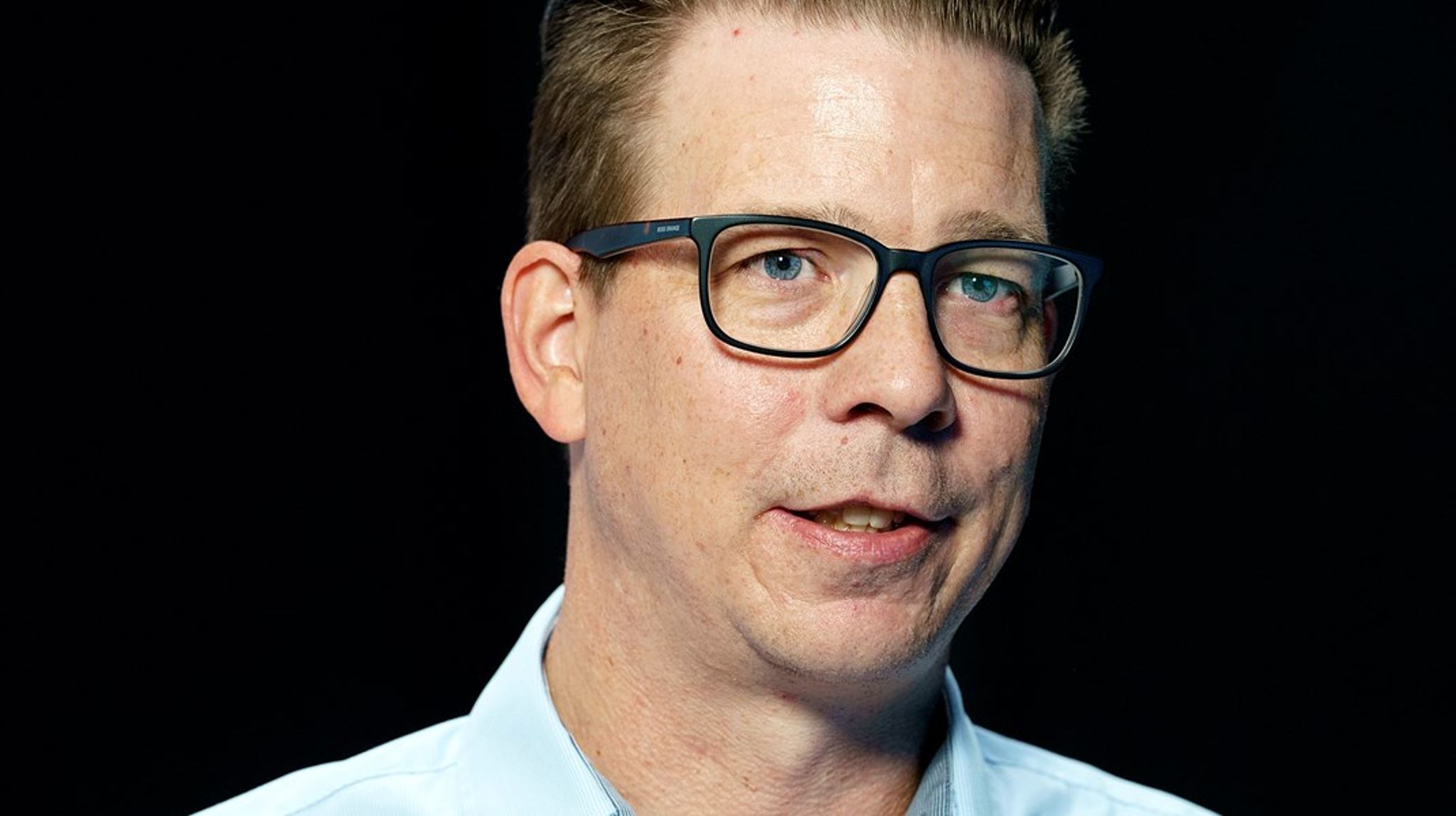 Vores system er&nbsp;ikke bygget til skruppelløse mennesker, som vil malke vores fælles velfærdssamfund og&nbsp;prioriterer bil, båd og bøffer over patientsikkerhed, kvalitet og medmenneskelighed, skriver Torben Klitmøller Hollmann.