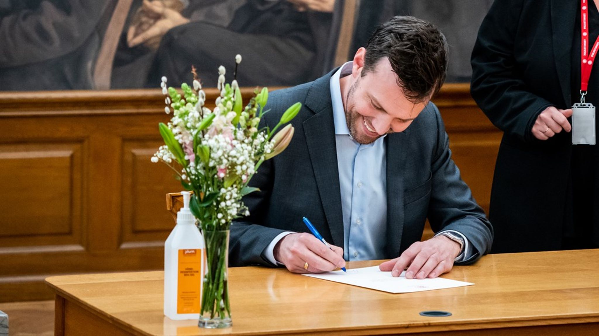 <div><div>Tobias Grotkjær Elmstrøm er partner i advokatfirmaet Grotkjær Elmstrøm.</div></div>
