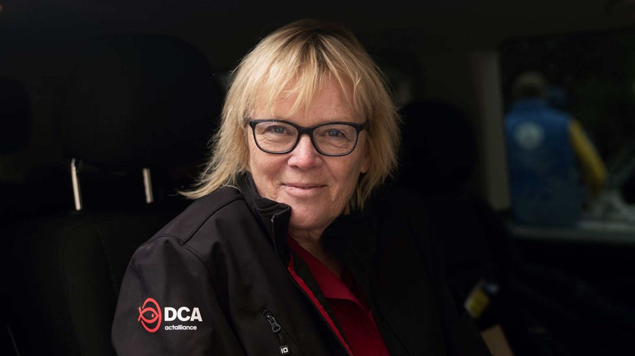 "Man har en vigtig rolle som leder med at skabe rum til refleksion og inspiration. Ellers brænder en organisation sammen," siger Birgitte Qvist-Sørensen som i ni år stod i spidsen for Folkekirkens Nødhjælp. Her på besøg i Ukraine.