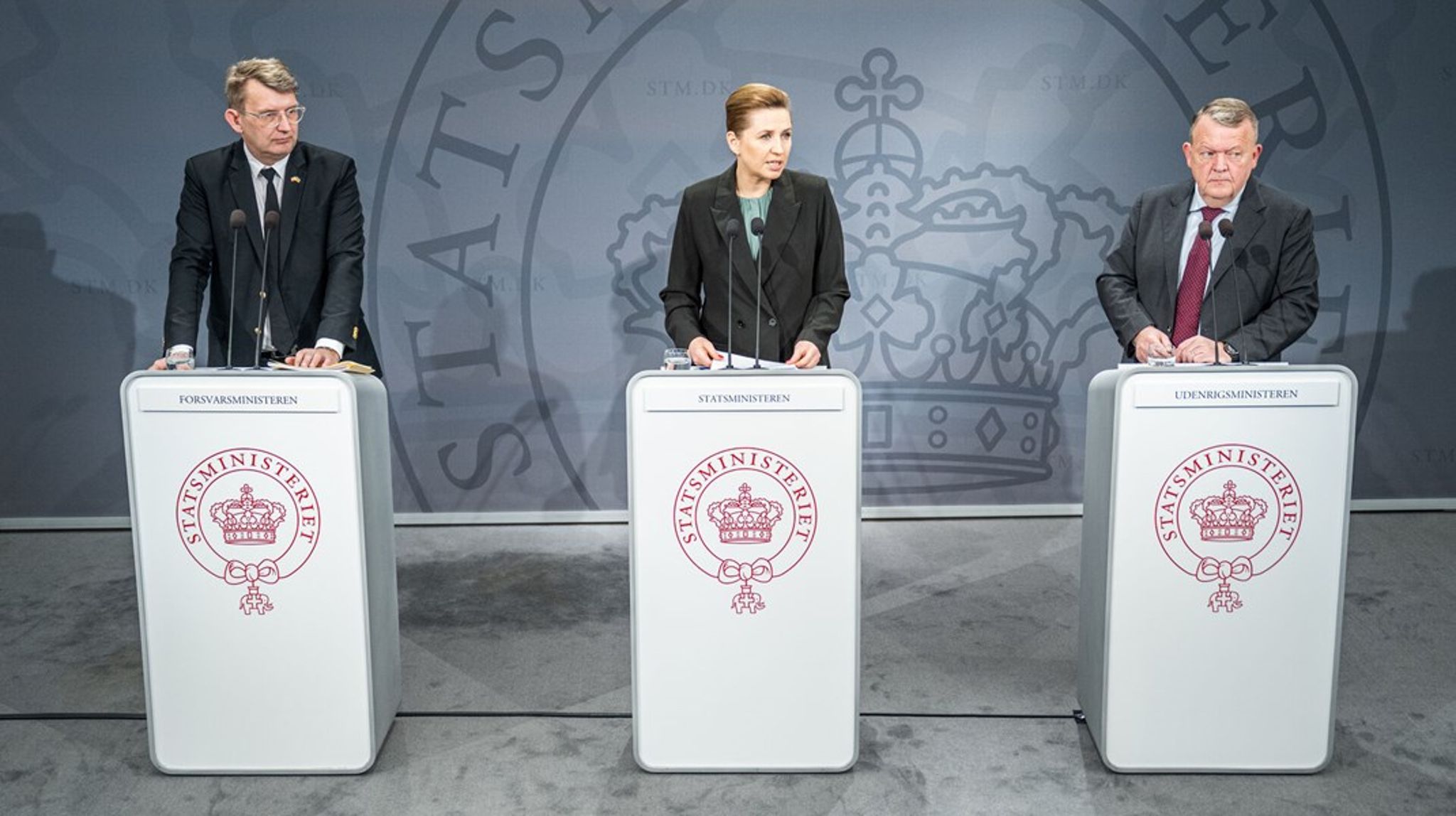 Jeg kan ikke gennemskue, hvorfor regeringen og statsministeren&nbsp;– som i den amerikanske film, Thelma og Louise, da det hele til sidst ser aldeles håbløst ud for dem&nbsp;– trykker speederen i bund med kurs direkte mod afgrunden, skriver Dennis Kristensen.&nbsp;