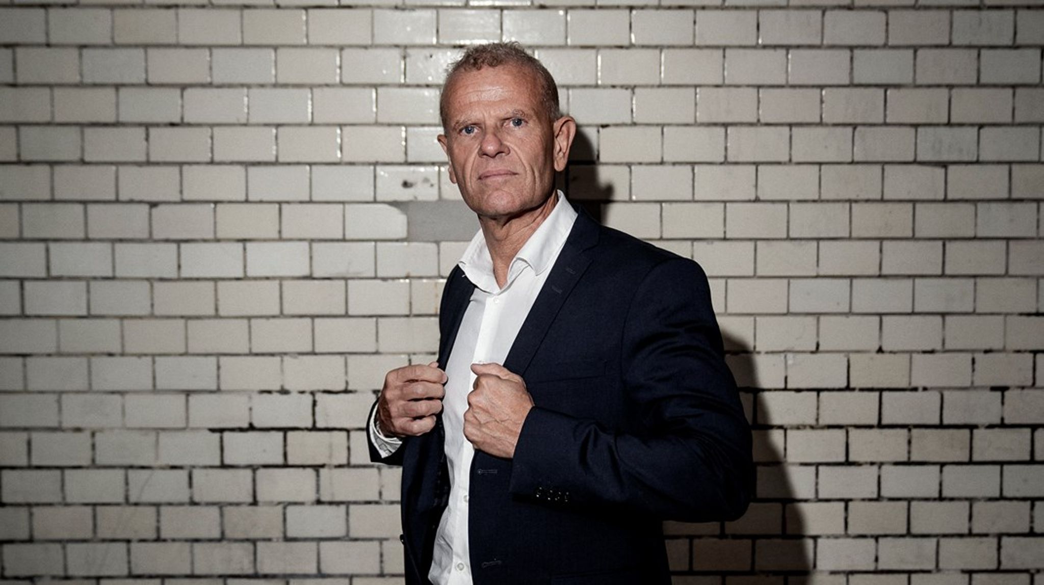 Forhenværende FE-chef Lars Findsen er blevet tilkendt en erstatning på 211.850 kroner for uretmæssig varetægtsfængsling og uberettiget aflytning.