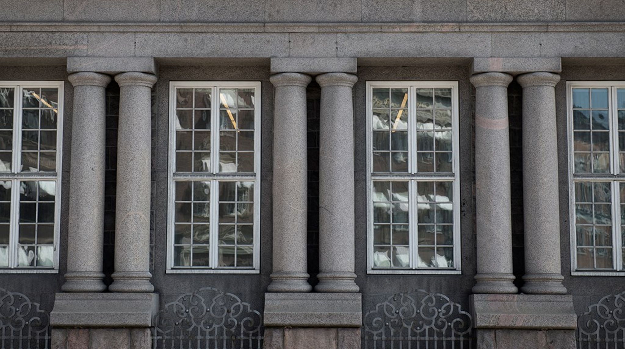 <div>Regeringen opretter fem nye forsvarsattaché- og forsvarsrådgiverstillinger som en del af forsvarsforliget.<br></div>