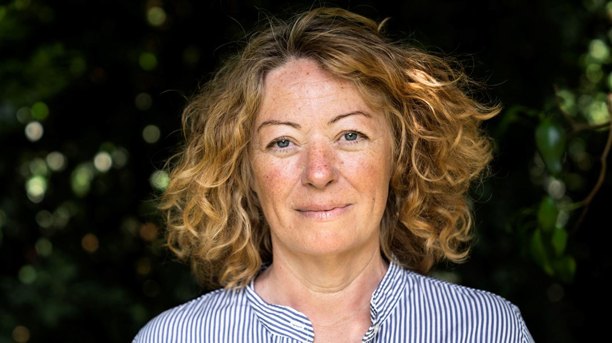 Ingen syntes, at vores søn var deres patient, for når man fejler flere sygdomme, så er der ingen, der er primær kontaktperson. Den sundhedsperson man kender bedst, bliver portøren, der skubber sygesengen mellem de forskellige afdelinger, skriver Jane Mylenberg. 