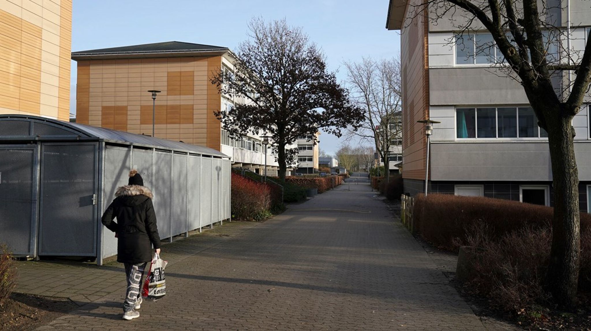 Når politikerne fører en politik, der mindsker mulighederne for de mest udsatte i den almene sektor, er der brug for, at vi finder en løsning. Hurtigt, skriver Rikke Skovgaard Nielsen, Hans Thor Andersen og Lene Wiell Nordberg