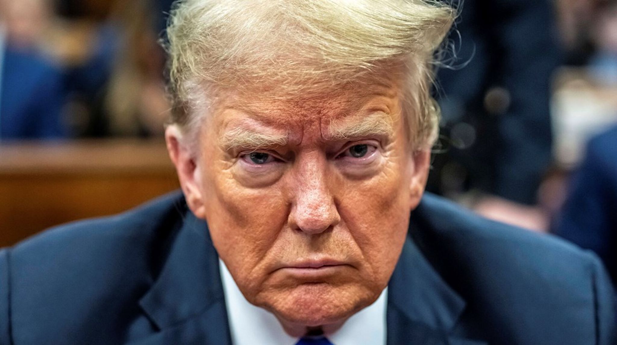 Donald J. Trump er blevet kendt skyldig i alle anklager i straffesag omhandlende betaling af "tys-tys-penge" til den tidligere pornoskuespiller Stromy Daniels.