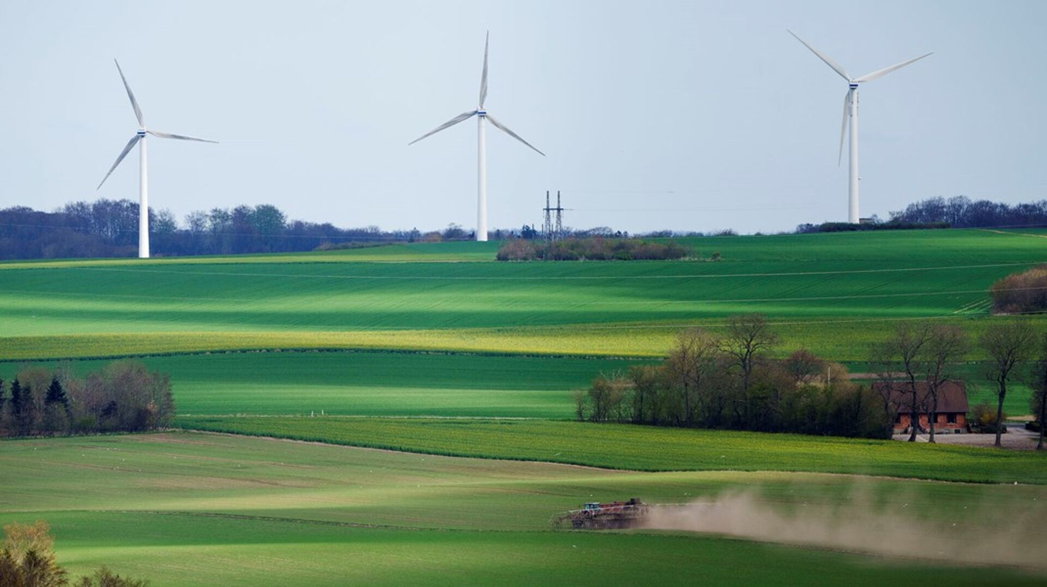 Modtagere af dette&nbsp;års bevillinger indebærer&nbsp;blandt&nbsp;andet forskningsprojekter, der søger at forbedre udbytte og bæredygtig landbrugspraksis, ny bioteknologi til forbedret lattergasreduktion og kvælstoftilbageholdelse i landbrugsjord.