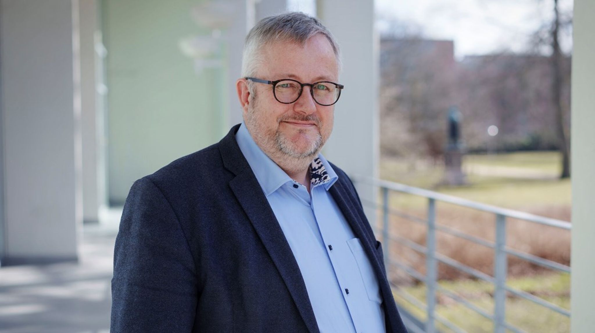 Assen Kommunes borgmester, Søren Steen Andersen (V), har i flere år villet af med den såkaldte kommunale medfinansiering af regionerne. Nu foreslår regeringens Sundhedsstrukturkommission netop det.<br>