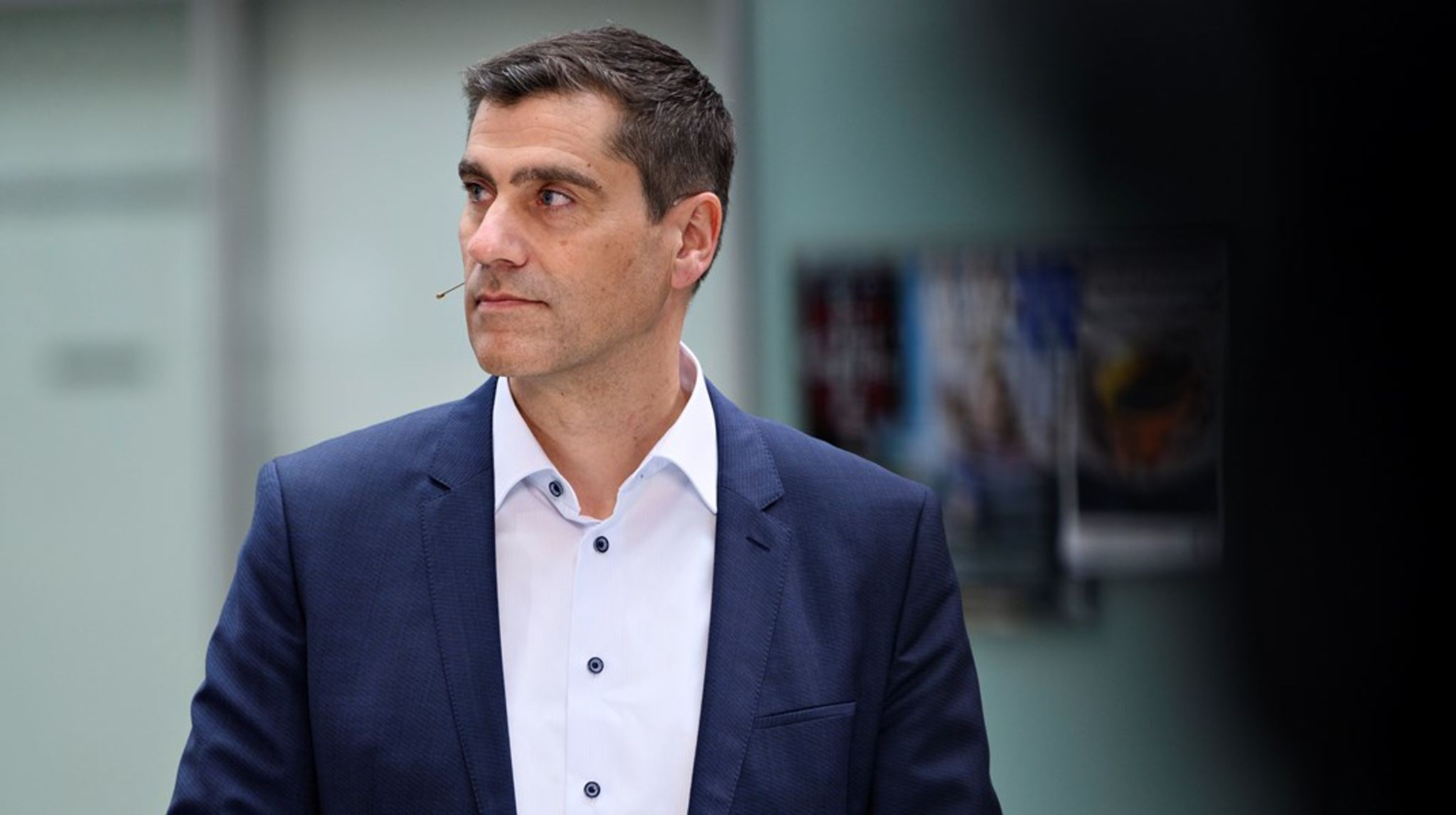 <div><div><div><div></div></div></div></div><div><div><div><div><div><div>Økonomiprofessor Philipp Schröder fra Aarhus Universitet er udpeget som leder af ekspertgruppen, som skal undersøge konkurrenceudsættelsen af statens indkøb af advokatydelser.</div></div></div></div></div></div>