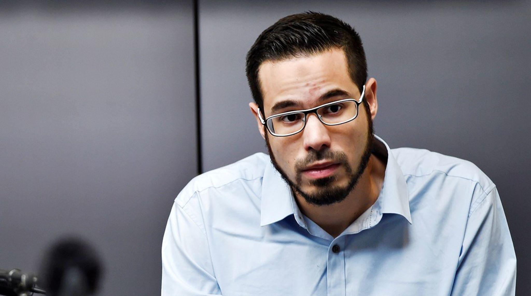Elias Ramadan Lamrabet er medierepræsentant for Hizb-ut-Tahrir i Danmark. Hizb ut-Tahrir er et globalt islamistisk politisk parti, der har et erklæret mål om at oprette et islamisk kalifat. 