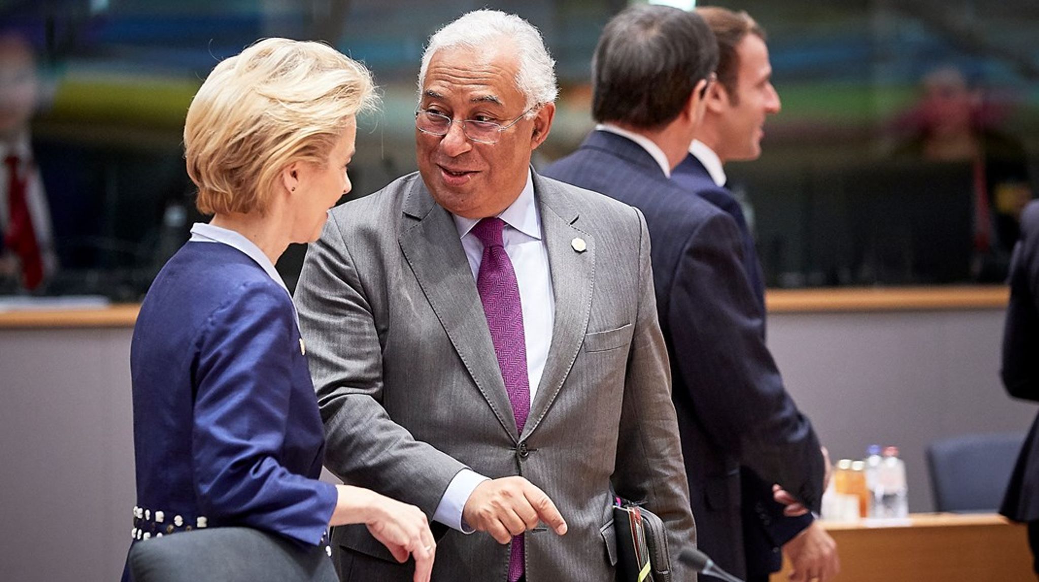 Ursula von der Leyen har et godt og fortroligt forhold til Portugals tidligere regeringsleder, António Costa. Det kan blive en stor fordel, hvis han udnævnes til ny rådsformand, så de to skal arbejde sammen som EU's topduo.
