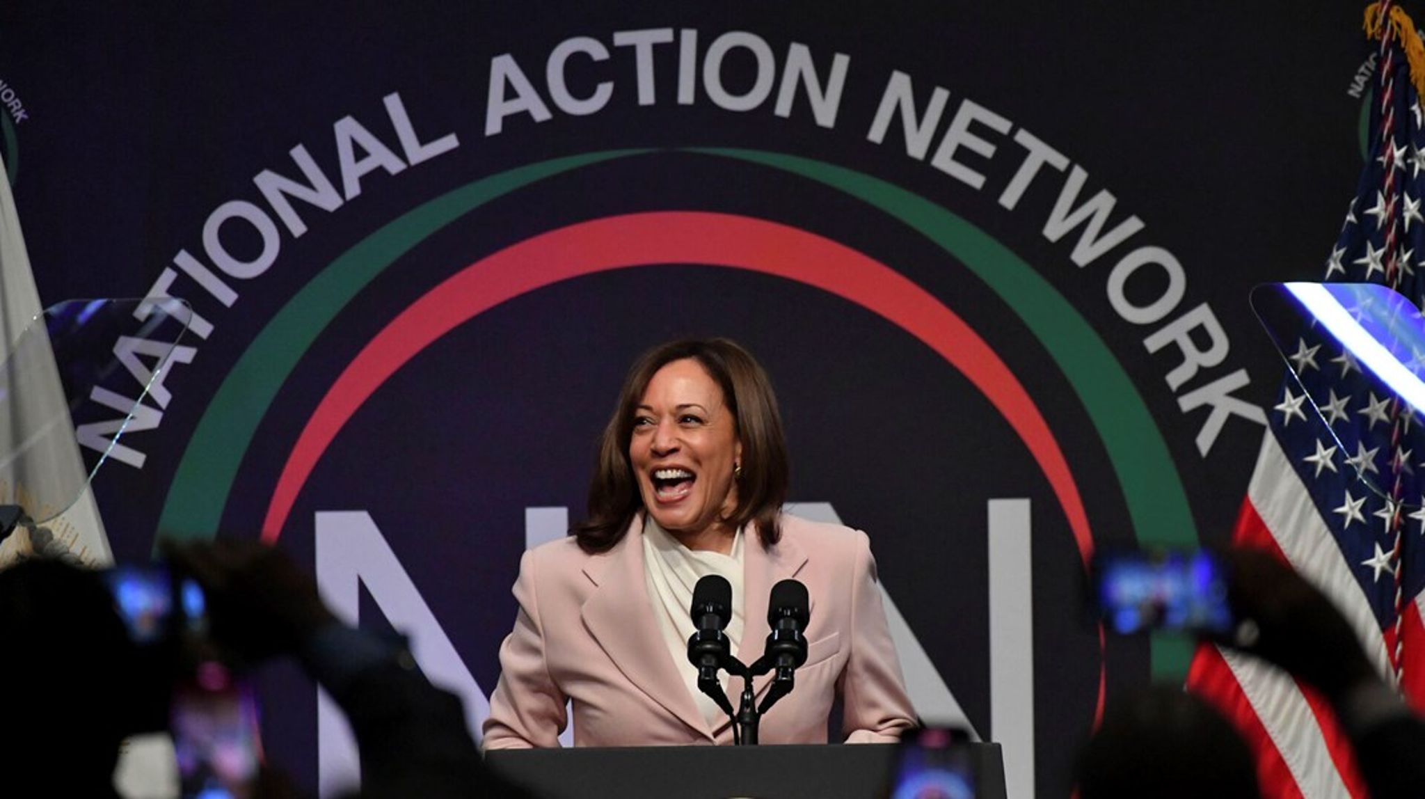 USA's nuværende vicepræsident, Kamala Harris, vil gerne flytte ind i Det Hvide Hus efter næste valg.