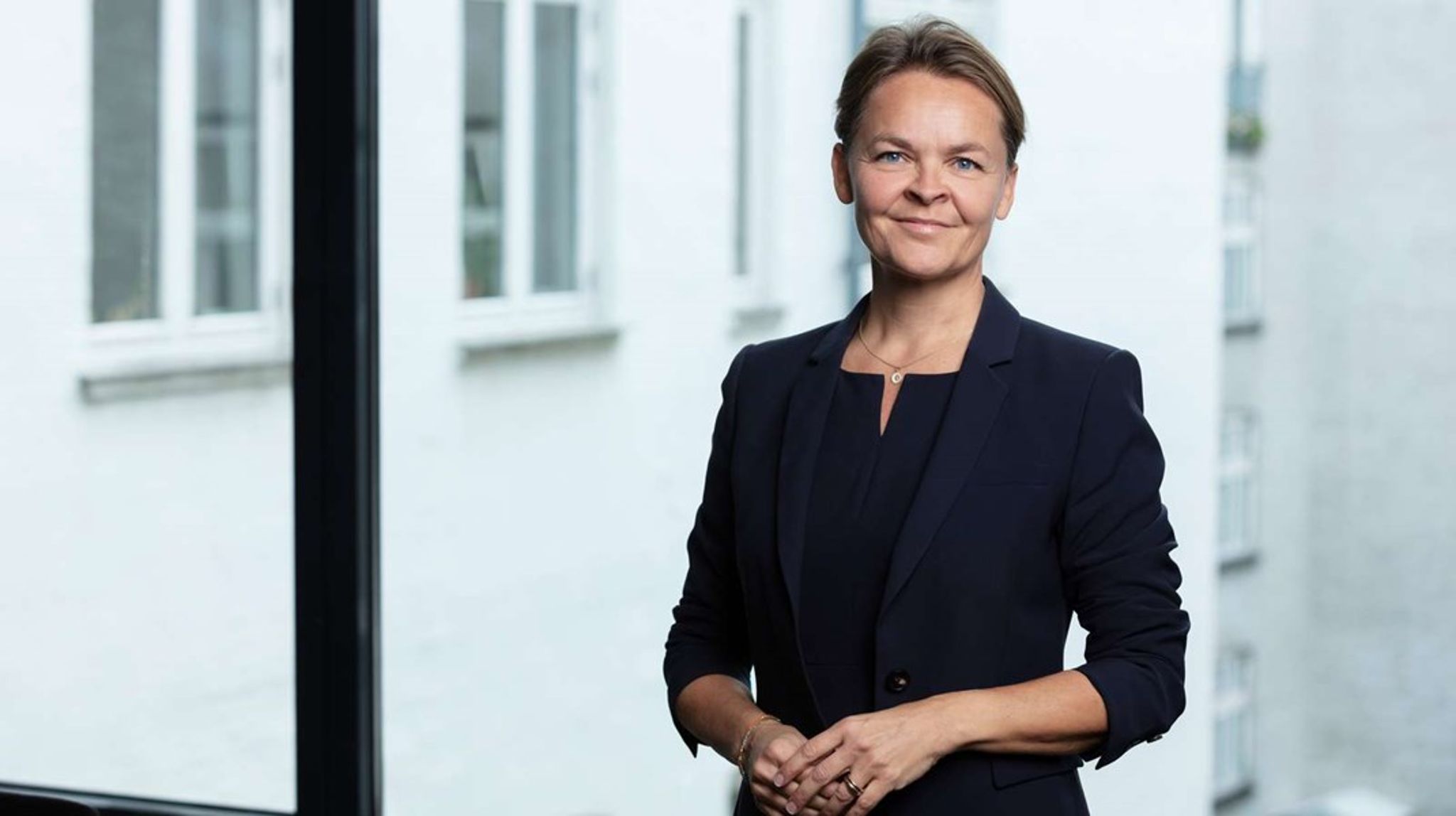 "Det bliver godt at komme tilbage i hjertet af Europa, hvor jeg tidligere har læst og arbejdet. Konkret starter jeg med at modtage de mange deltagere i de Paralympiske Lege," siger Hanne Fugl Eskjær.