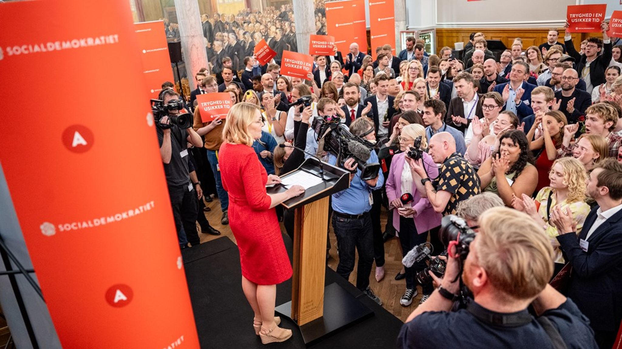 Thomas Bro Sæhl blev i april ansat som presseansvarlig for Socialdemokratiets EU-valgkamp, hvor Christel Schaldemose var spidskandidat.