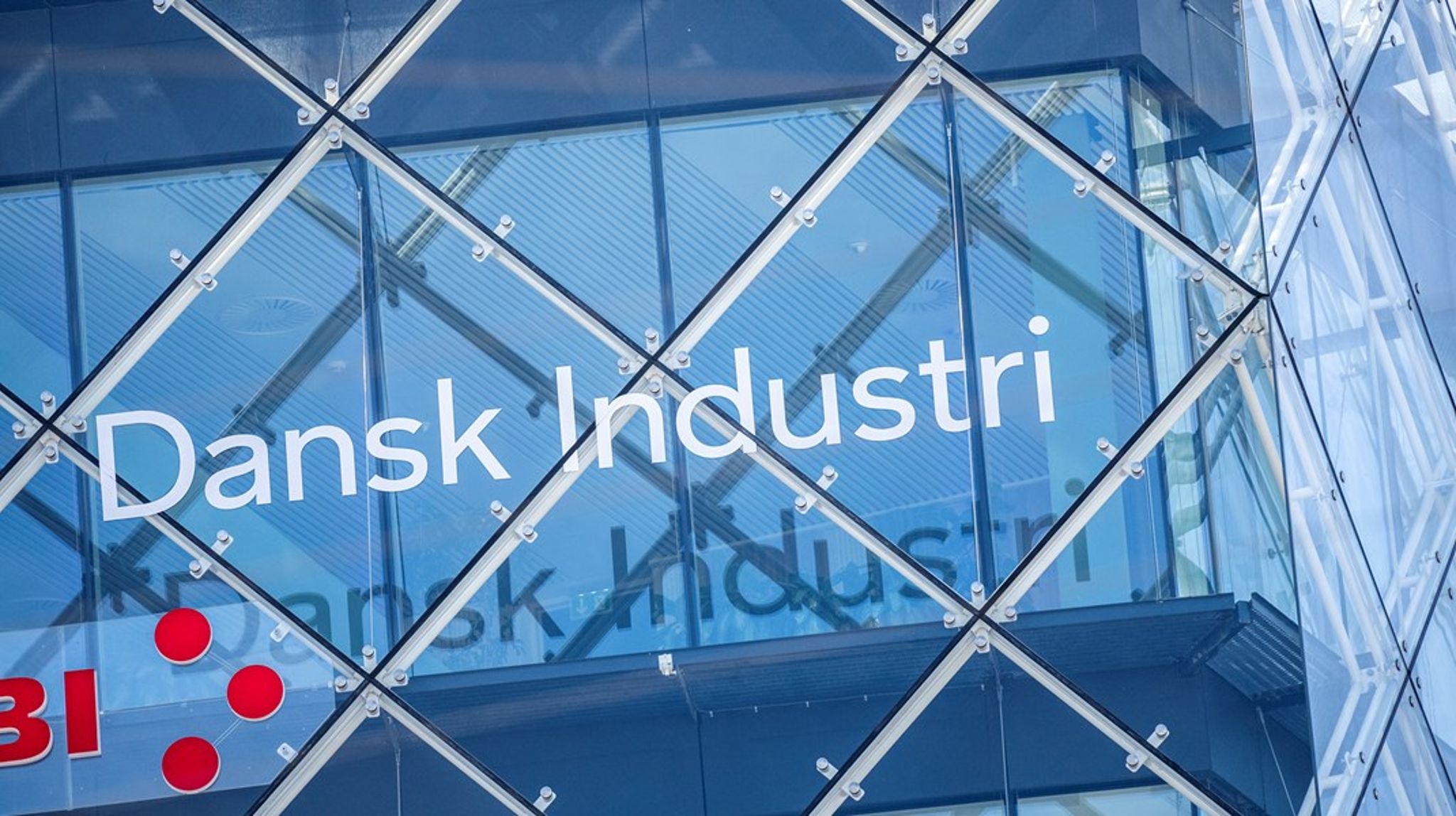 Med sin nye bestyrelsespost kan Marie Gad tilføje endnu en til rækken, der allerede inkluderer pladser hos Verdens bedste nyheder, Etisk Handel Danmark og Global Compact Network Denmark.