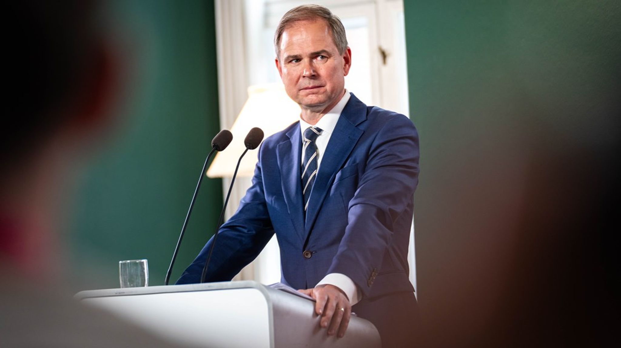 Regeringen har med finansminister Nicolai Wammen (S) i spidsen fremlagt knap 190 forslag til opgaver, der kan nedjusteres eller skæres helt væk. 