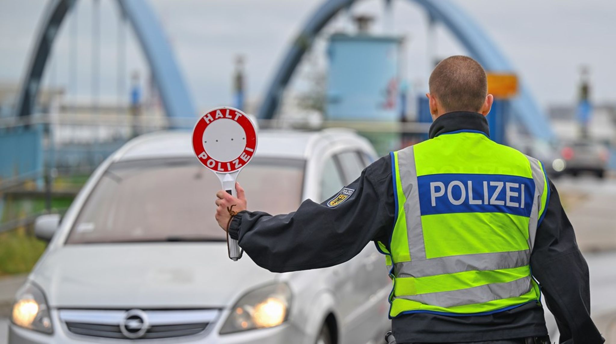 Tyskland deler grænse med ni andre europæiske lande, heriblandt Danmark. Alle rammes af den nye grænsekontrol.
