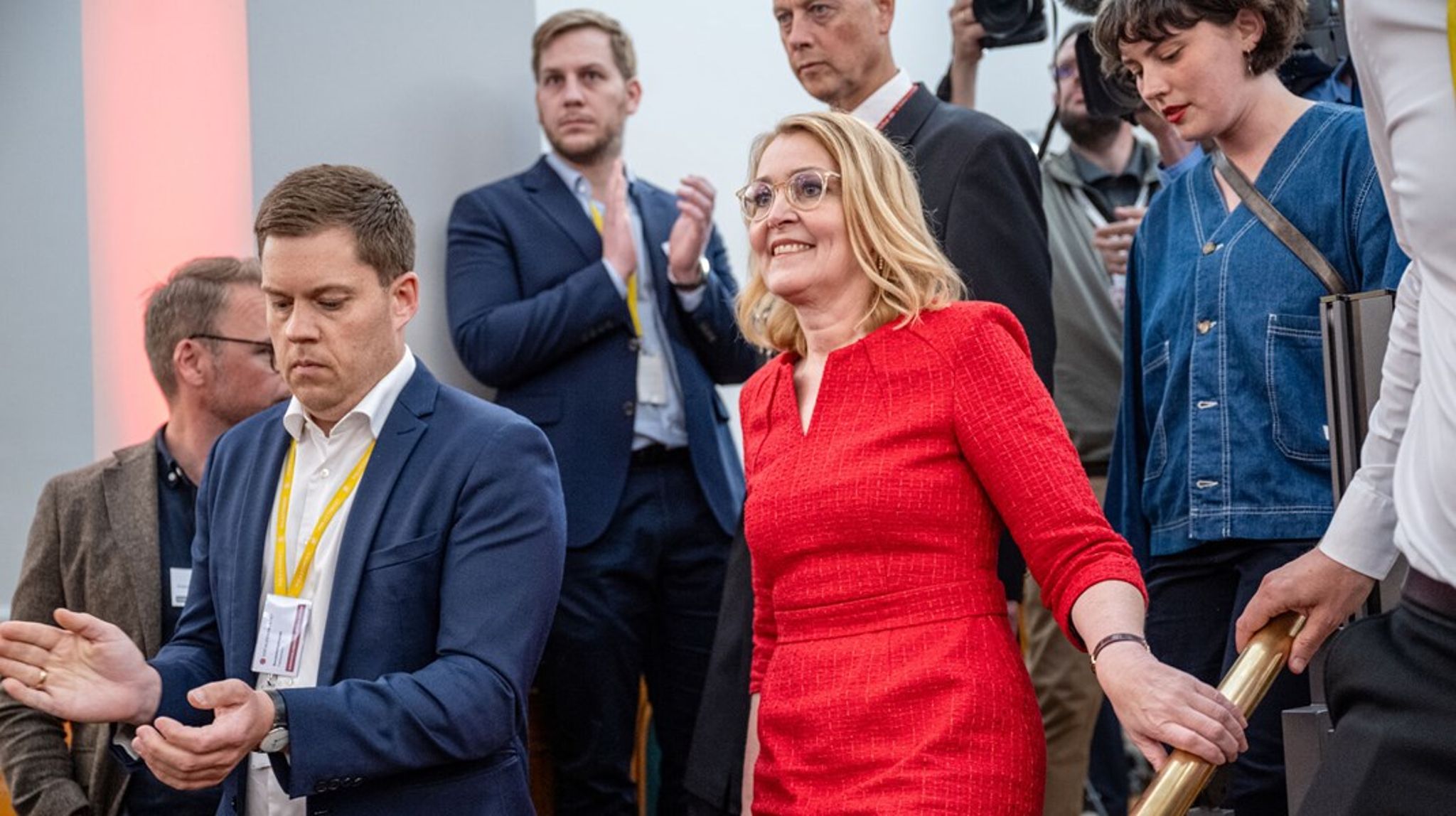 Som en af de 14 næstformænd i Europa-Parlamentet har hun fået ansvaret for Parlamentets arbejde med digital omstilling, cybersikkerhed og informationssikkerhed. 