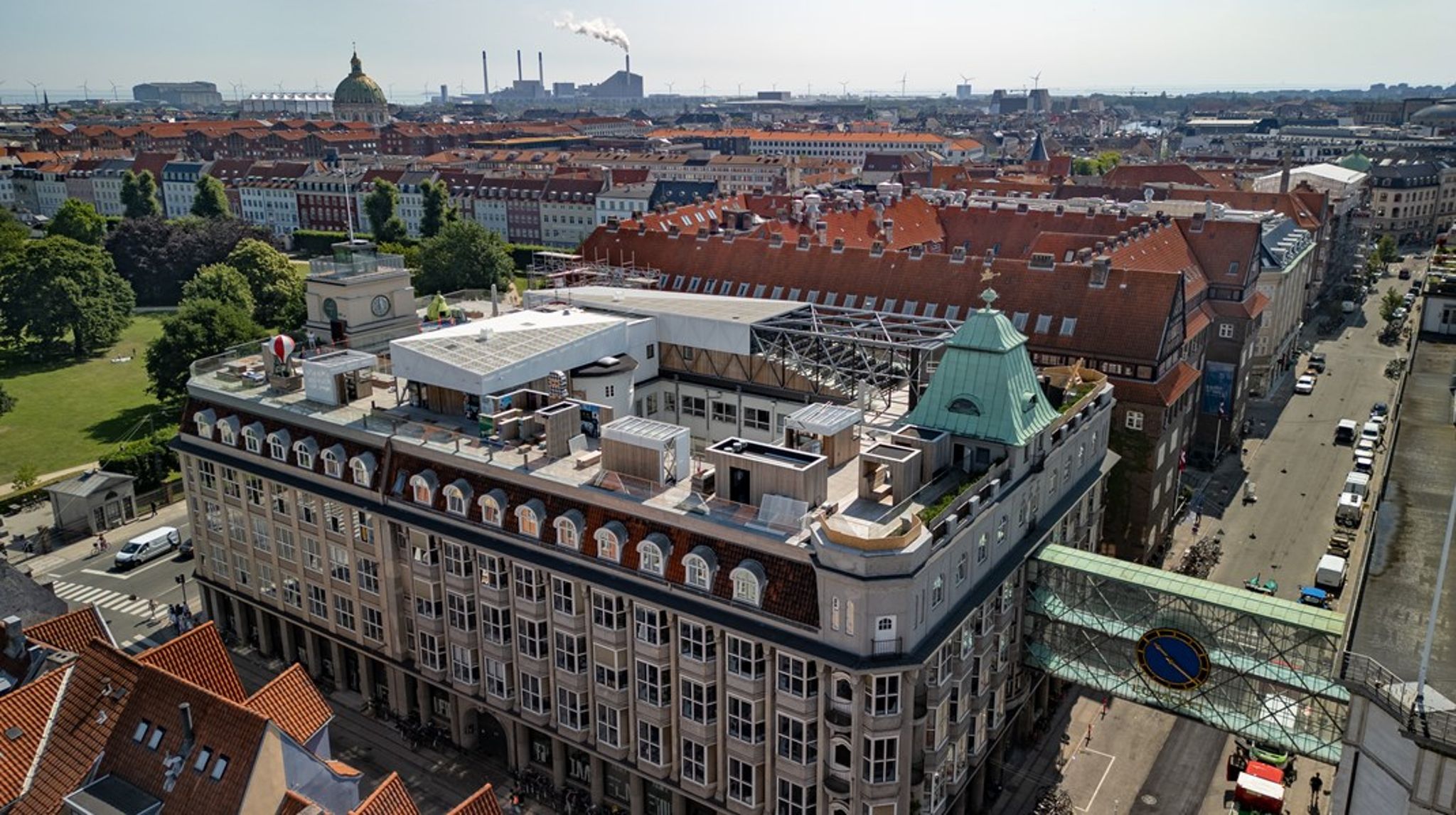 Filmtaget ligger på Gothersgade i København på toppen af Filminstituttet. 
