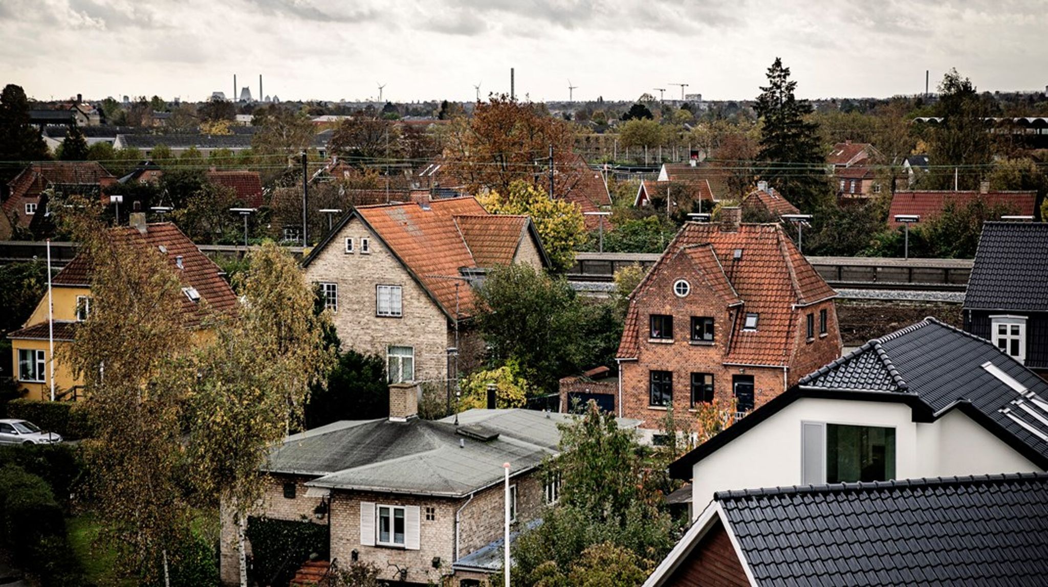 Som arkitekter har vi et ansvar for at ændre business as usual og formidle, at vi kan skabe lige så høj arkitektonisk værdi i de eksisterende bygninger som i nybyg, skriver Lene Mirdal, Charlotte Schmidt, Mette Bruun Yde og Elisabeth A.P. Eriksen.
