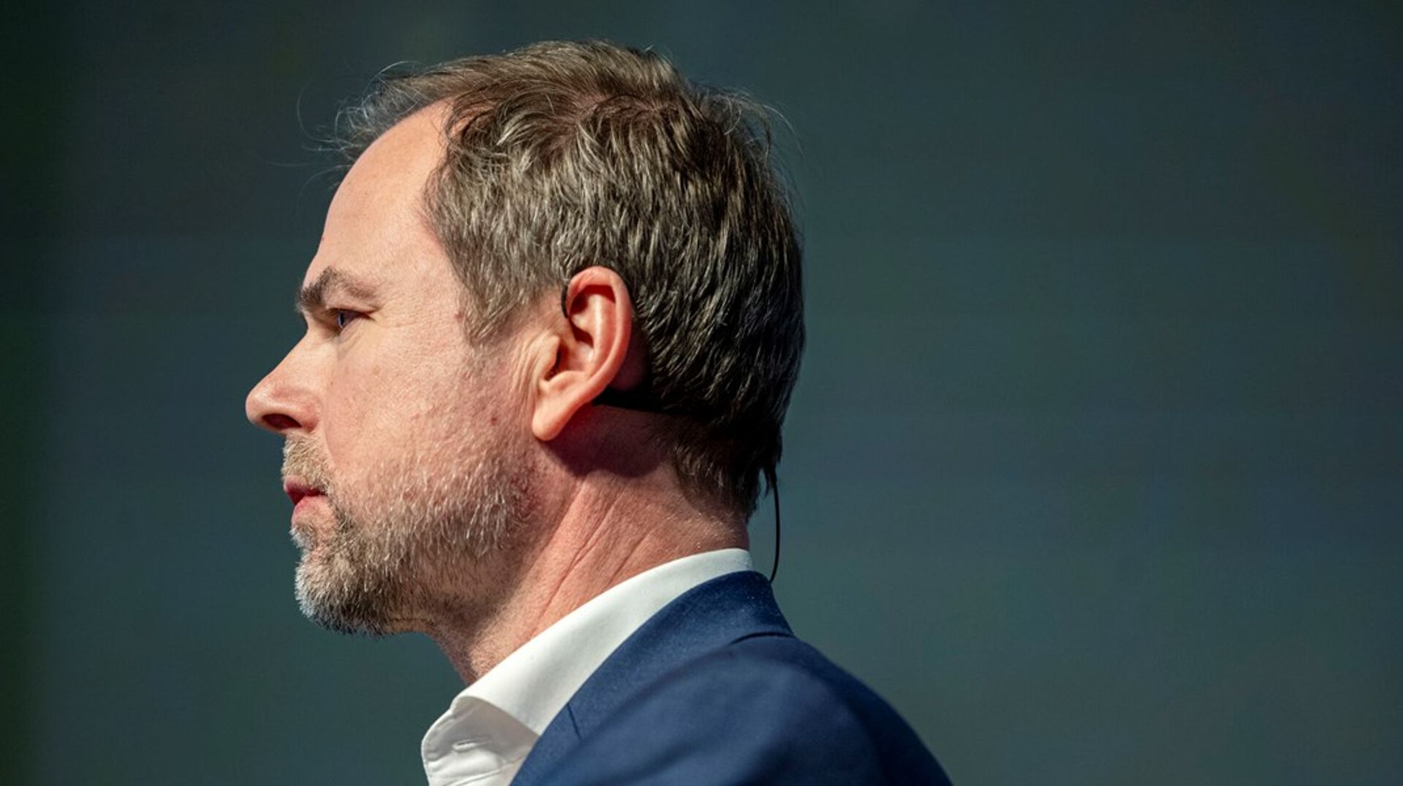 Alene det faktum at Wammen udtaler sig om, hvilken regering han foretrækker, er et signal om finansministerens styrke i Socialdemokratiet, skriver Benny Damsgaard.