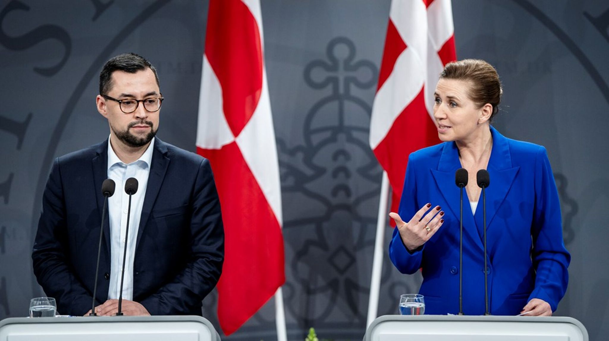 Ifølge en ny måling ønsker 44&nbsp;procent af vælgerne mere selvstyre til Grønland og Færøerne.