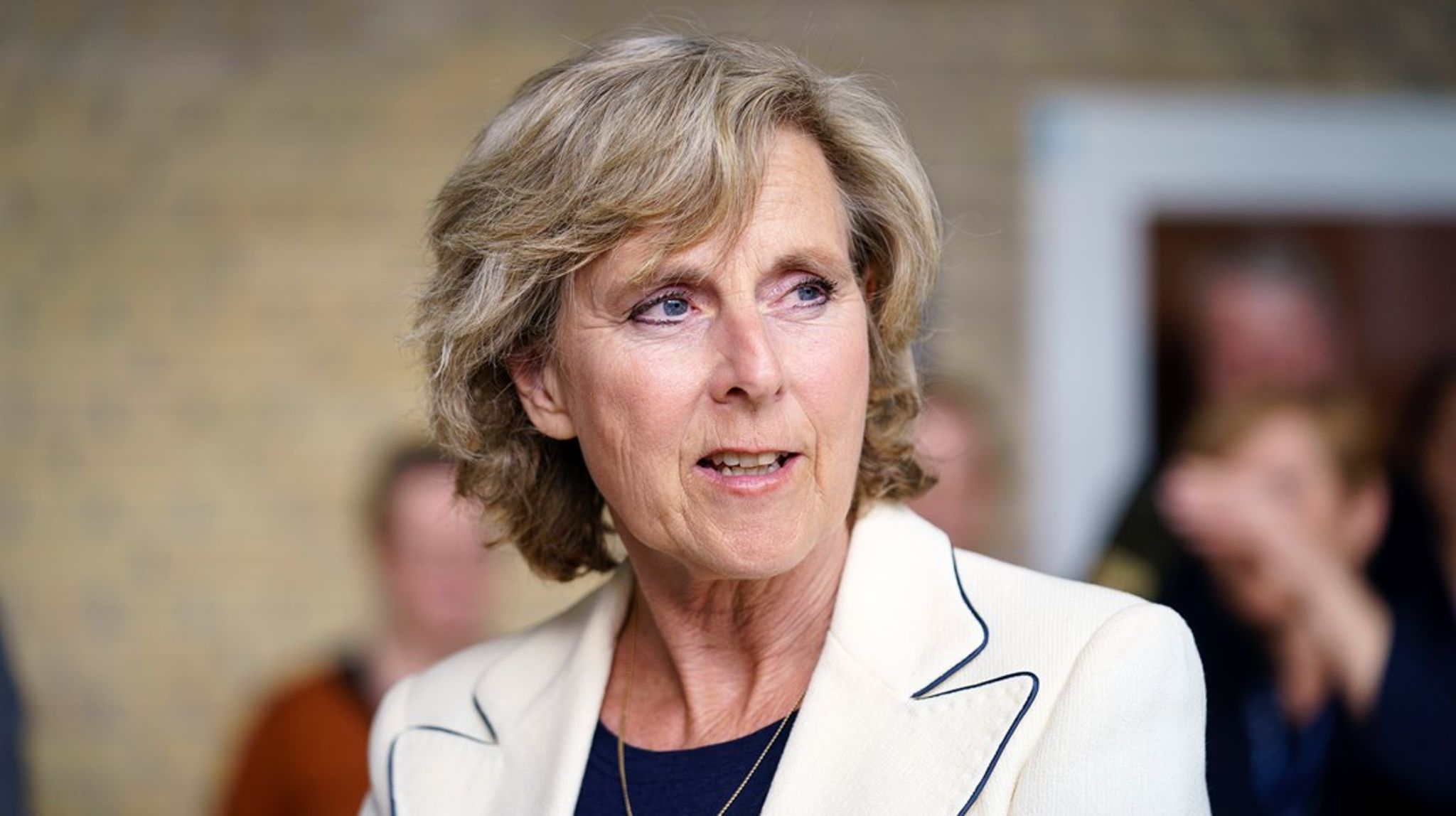Trumps hævngerrige attitude og påtagede patos er pinagtig. Det er som om det er en rolle han spiller; "se hvad jeg kan, se hvad jeg tør…", skriver Connie Hedegaard.