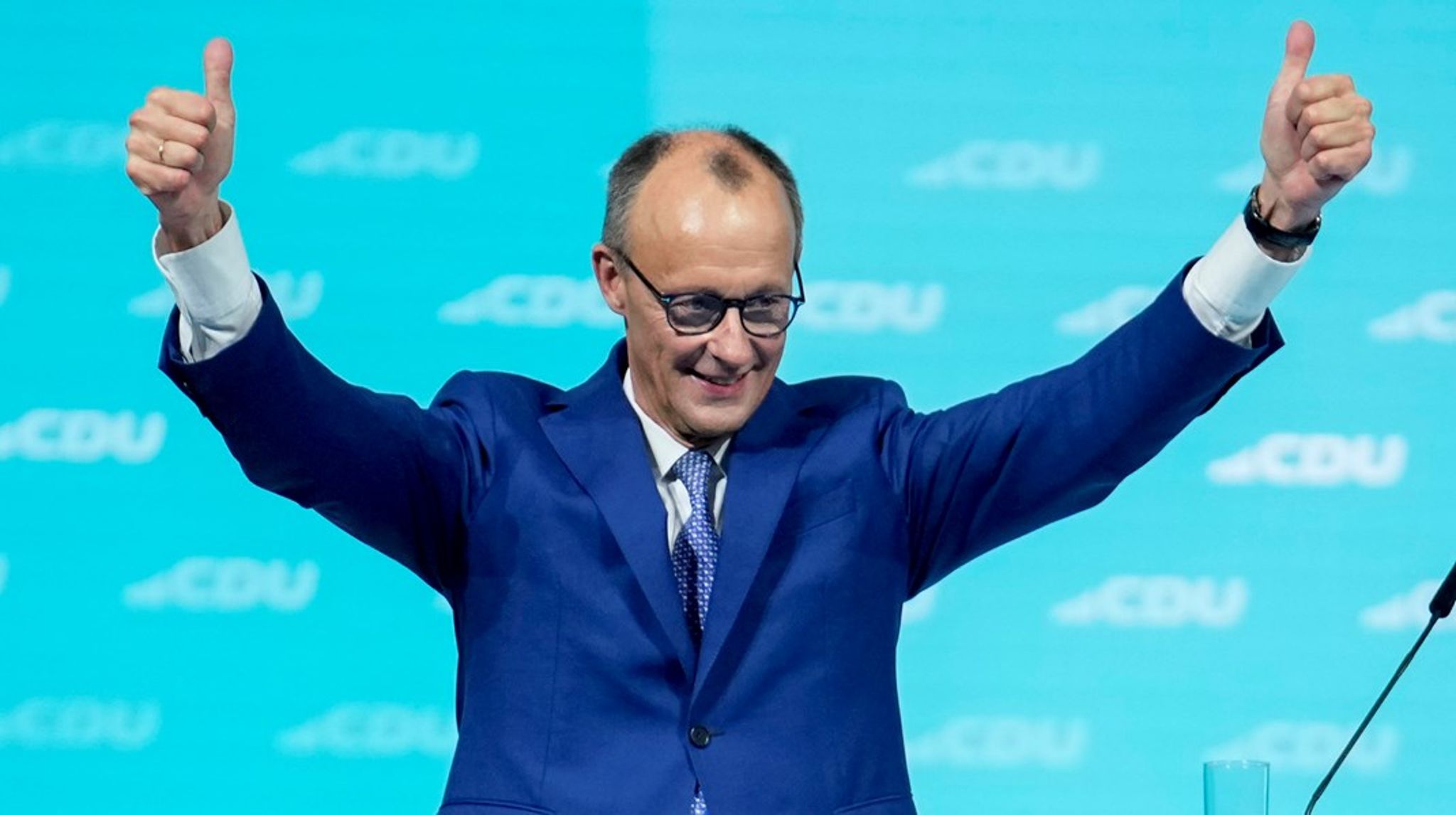 Ifølge de seneste meningsmålinger står Friedrich Merz, CDU's kanslerkandidat, til at blive Tysklands nye kansler, skriver Nora Sina og Anne Sina.