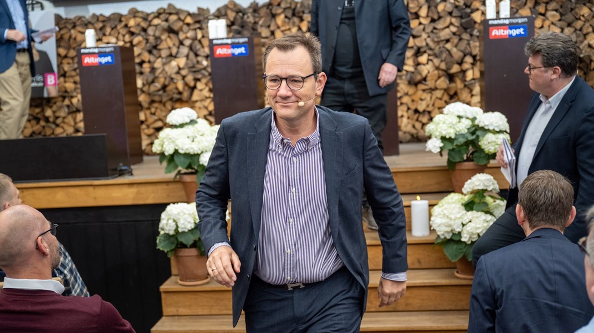 Niels Flemming Hansen deler formandsskabet med finske, Aura Salla.&nbsp;