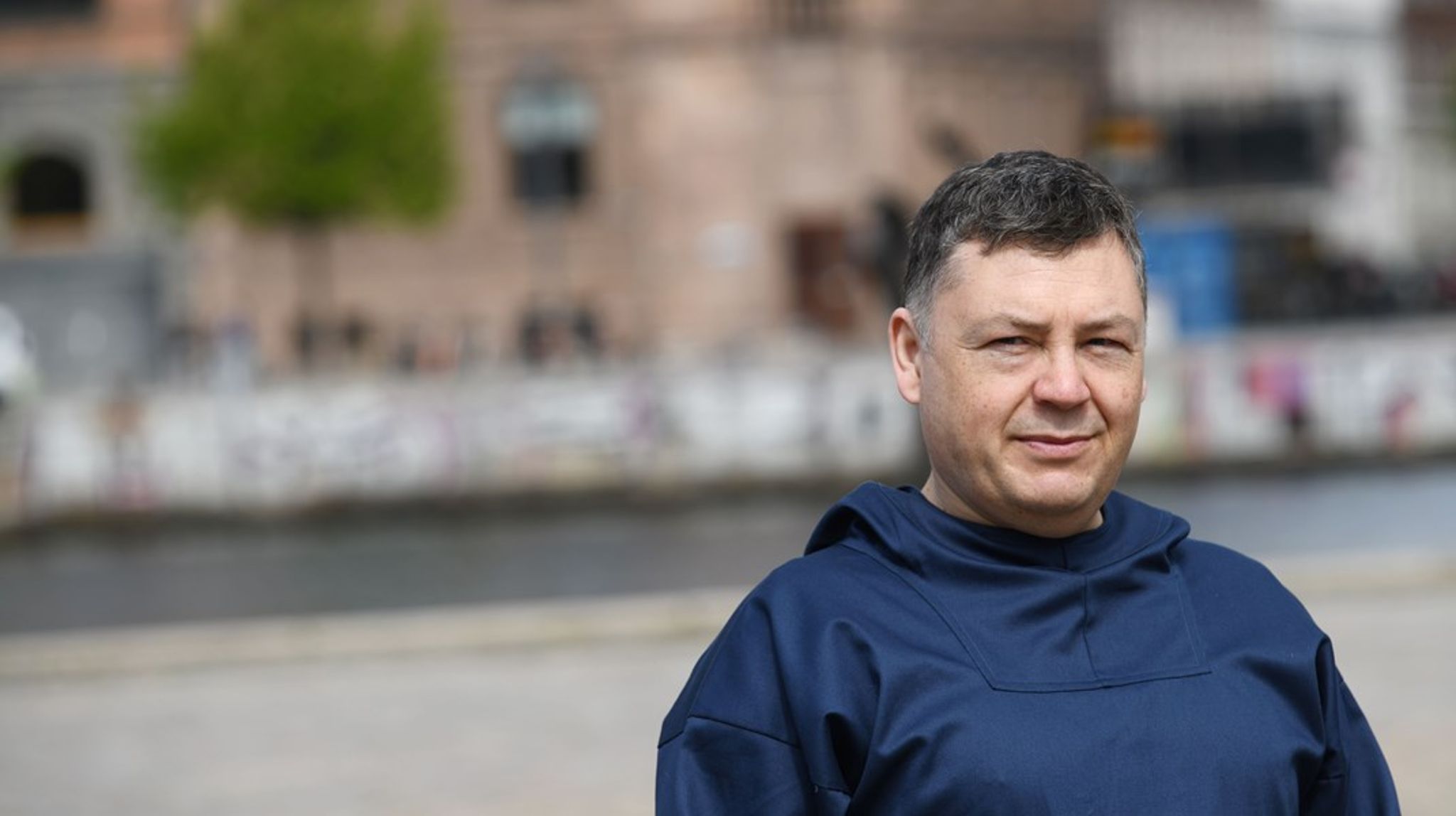 Pele Broberg skal ikke være medlem af kommunalbestyrelsen i Qeqqata Kommunia alligevel.