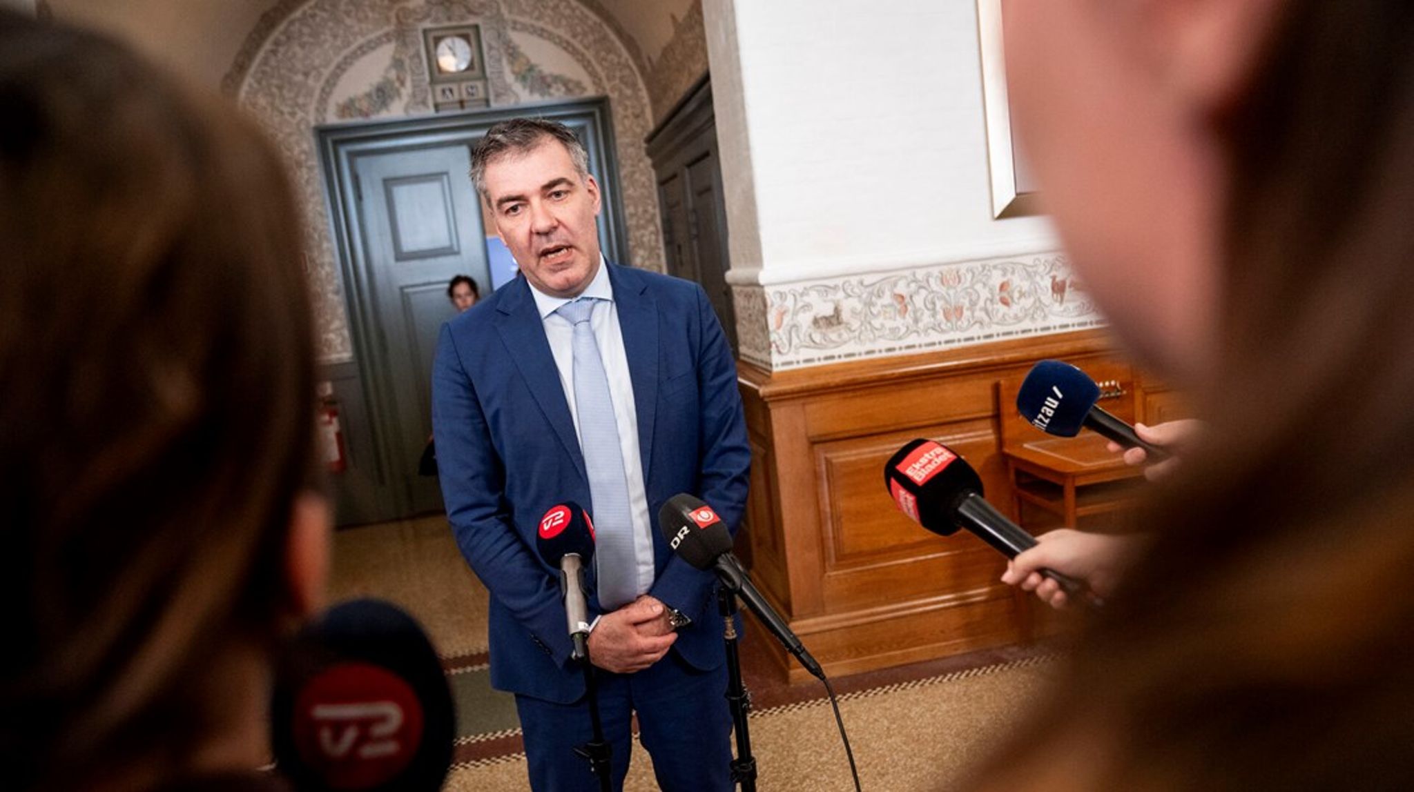 Lars Aagaards forklaring, om tilbageholdelsen af information om forsinkelser under udrulningen af elnettet, ændrede sig ikke under onsdagens samråd.