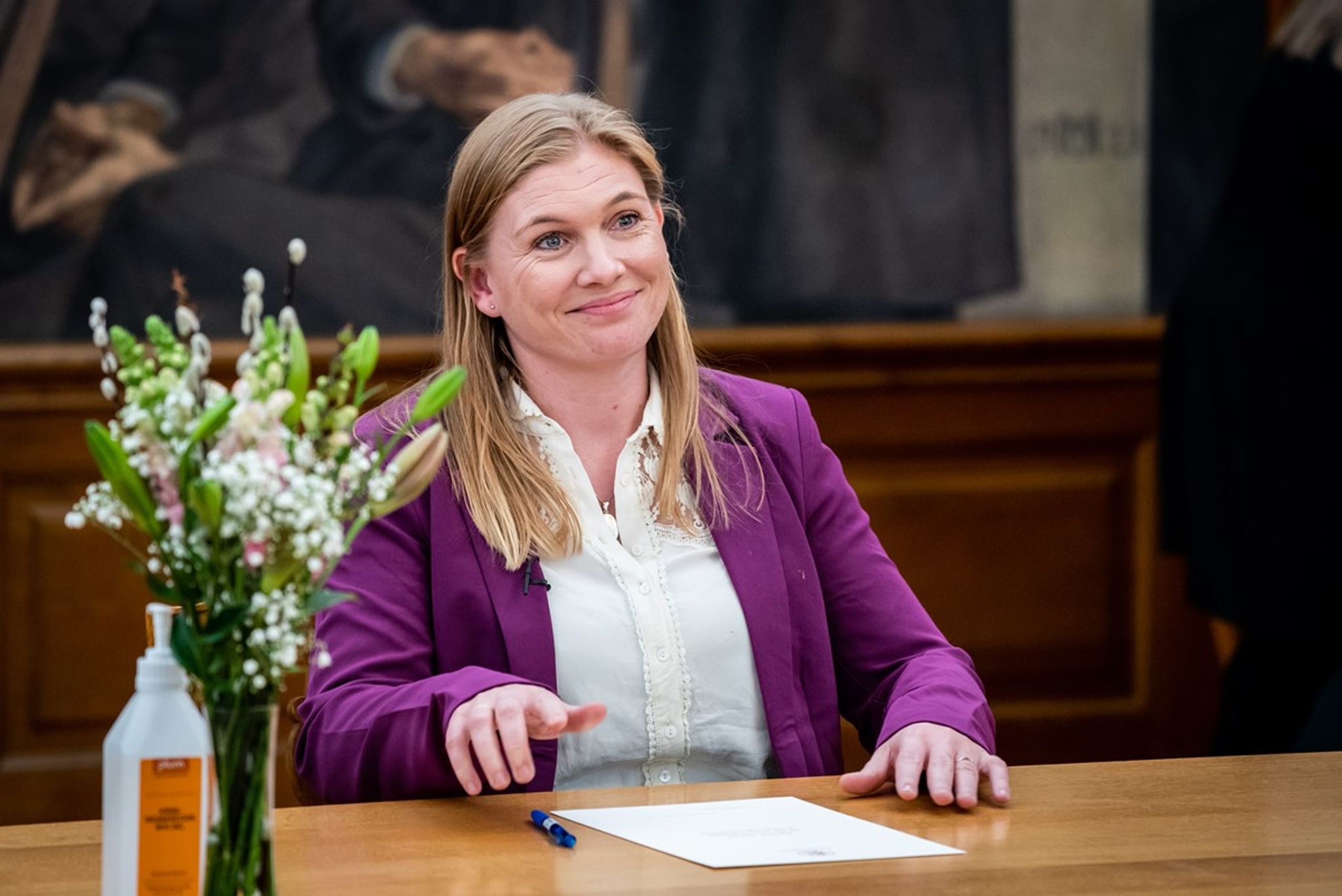 Rosa Eriksen har selv som ung haft stor glæde af et civilsamfundsdrevet tilbud til børn i misbrugsfamilier. Stod det til hende, behøvede ingen kommuner selv drive et lignende tilbud. 