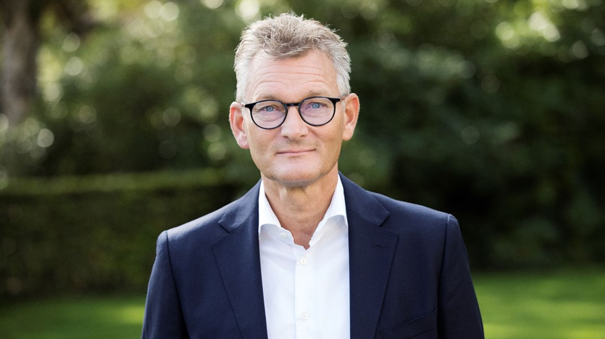 Hvis vi vil lykkes med at energieffektivisere, skal løsningerne hænge sammen – både for bygningsejere i storbyen og i landets mindre byer, skriver Peter Stenholm.
