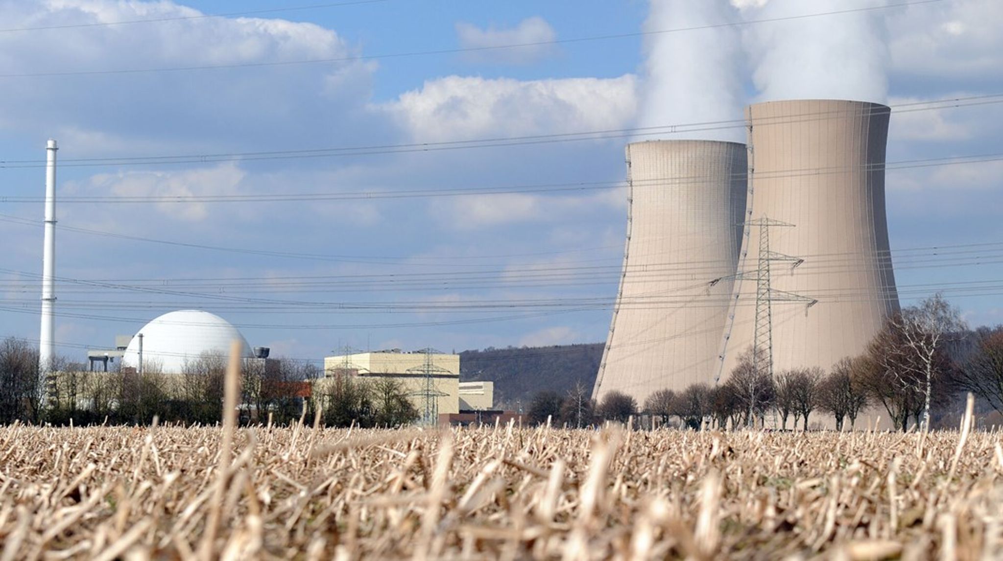 Det tyske atomkraftværk i Grohnde stod for op imod 12 procent af strømforsyningen i landet indtil det blev lukket ved udgangen af 2021. Tyskland satser i stedet på vedvarende energi. 