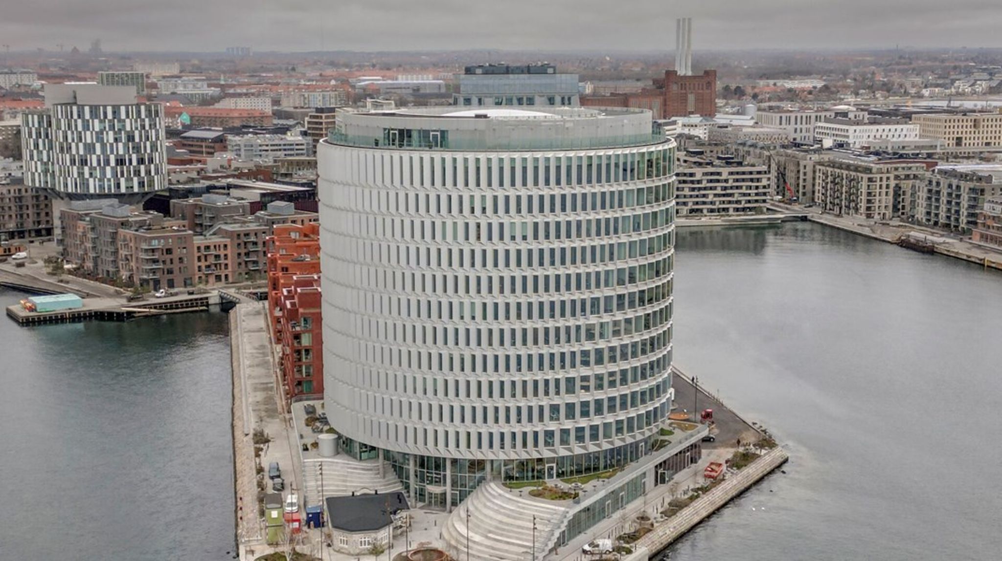 <div>Jacob Ravn rykker 11. august ind i&nbsp;Bech-Bruuns hovedkvarter ved Nordhavn i København.&nbsp;</div>