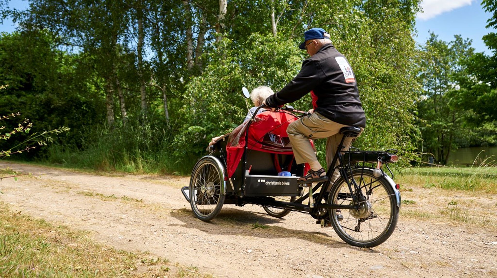 Frivillighed i Velfærdsdanmark skal gøres med omtanke og med samme støtte, som ansatte også får. Og måske lidt ekstra, for frivillige går jo ikke på arbejde hver dag, skriver Marie Baad Holdt.