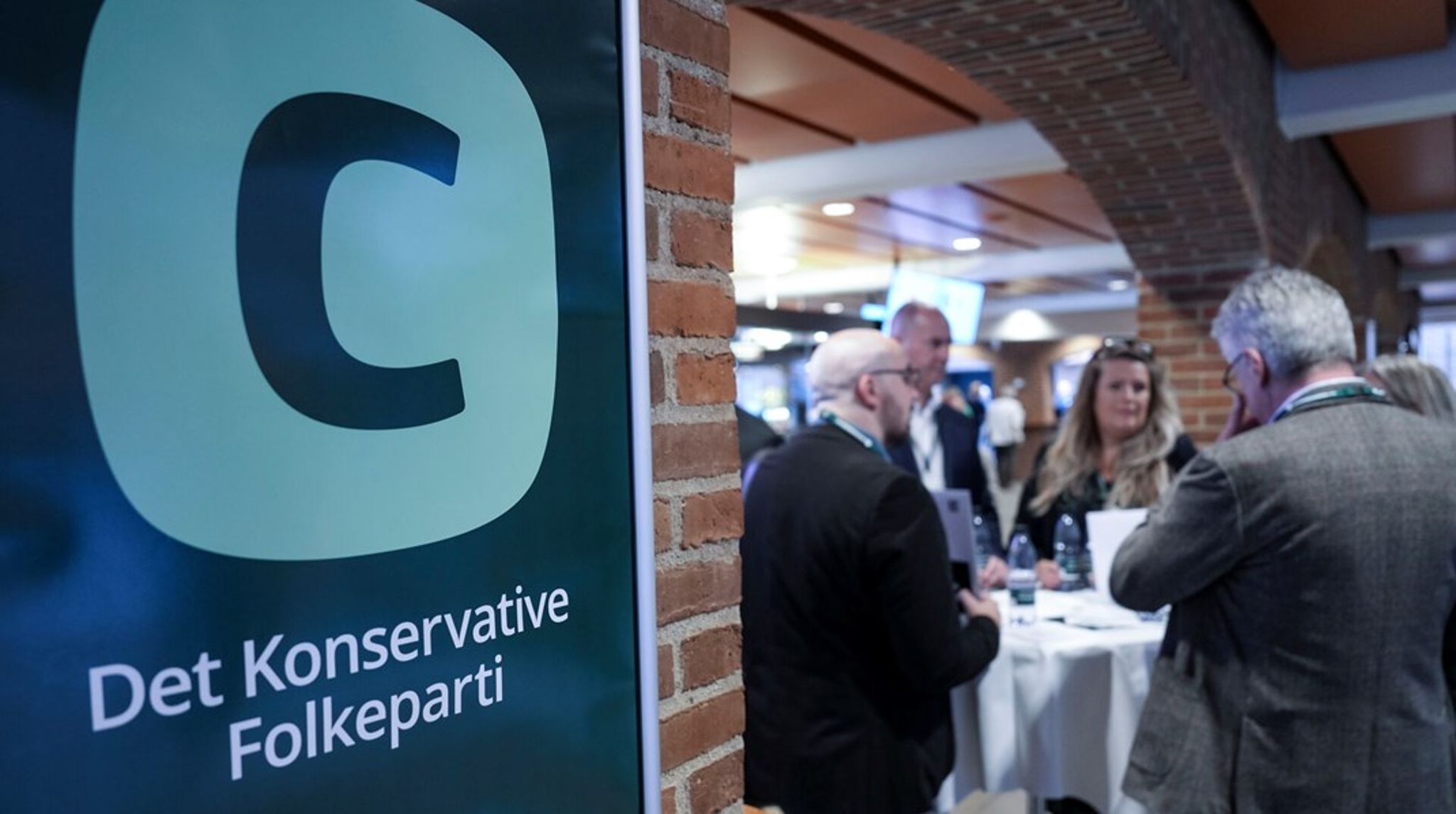 Konservativ borgmesterkandidat trækker sig.