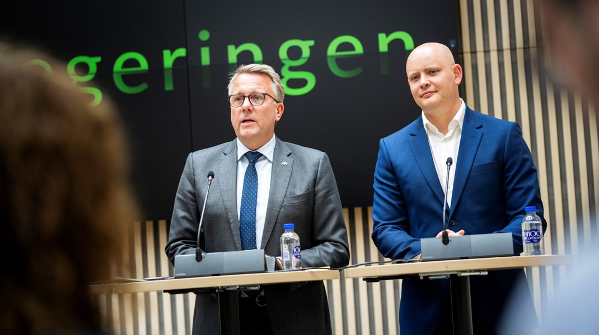 Erhvervsminister Morten Bødskov meldte i fjor ud, at man ville evaluere hvidvaskvejledningen i løbet af 2024. Det er stadig ikke sket, men nu har Finanstilsynet alligevel offentliggjort en revideret udgave. 