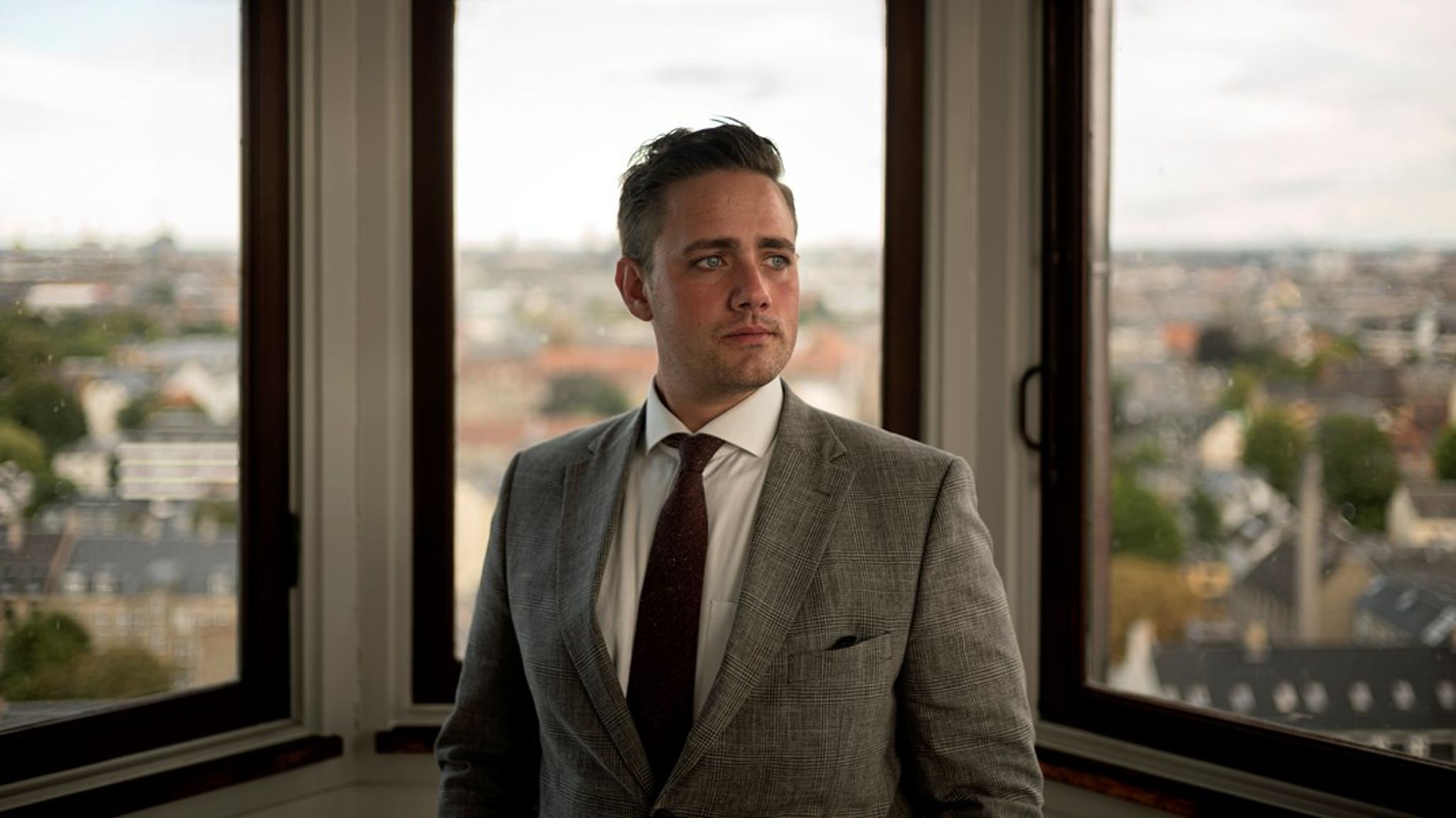 Konservative risikerer i den virkelige verden – den uden for Christiansborg – at fremstå som et parti, der mest er for dem, der kun <i>måske</i> ønsker sig en borgerlig regering, skriver&nbsp;Christian Egander Skov.
