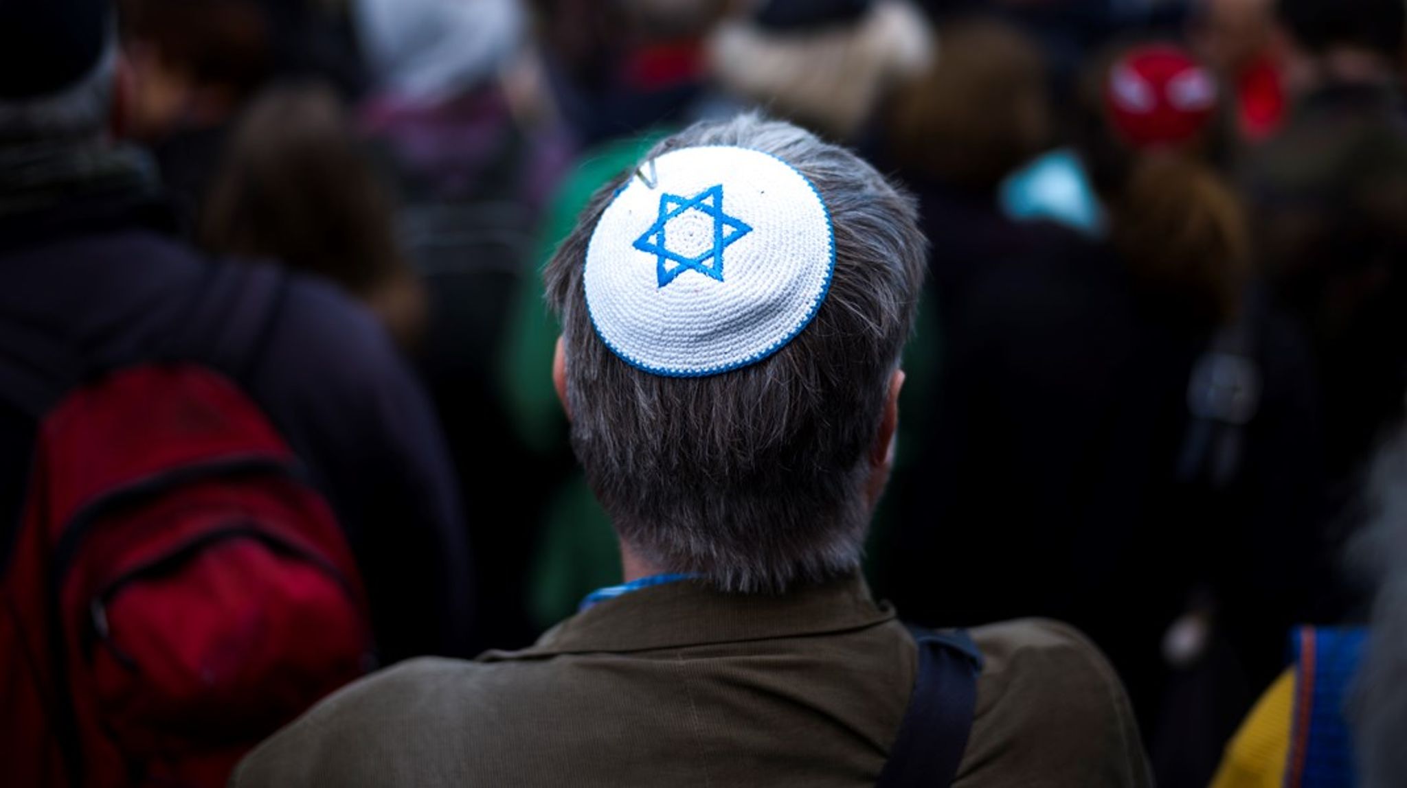 Europæiske jøder bærer intet ansvar for Netanyahu – akkurat som europæiske muslimer ikke er ansvarlige for Hamas' ugerninger, skriver&nbsp;David Trads.